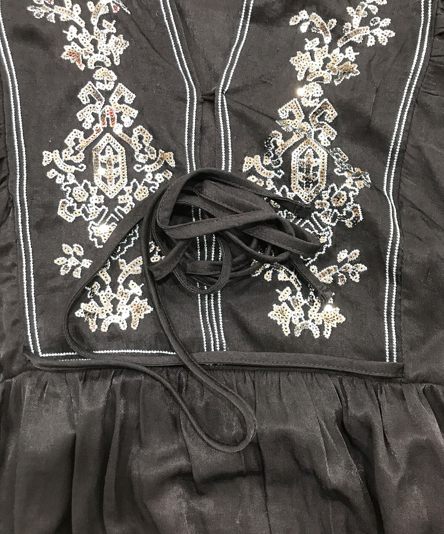 【LOUNIE】【極美品】スパンコール刺繍セットアップ風ワンピース 36 黒 中古・古着通販】Unitage (ユニテージ) スパンコール刺繍ロング