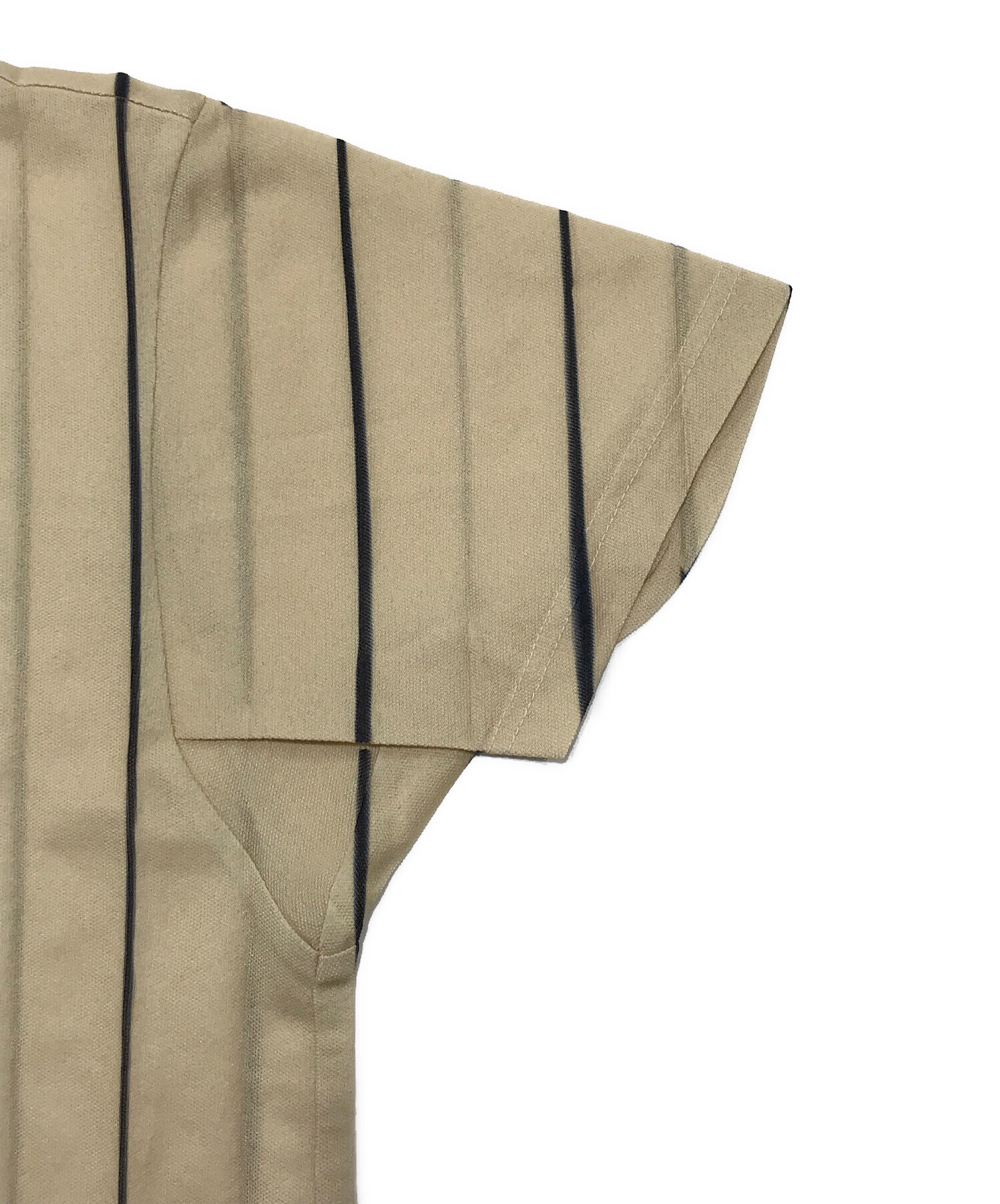 中古・古着通販】ISSEY MIYAKE (イッセイミヤケ) プリーツカットソー