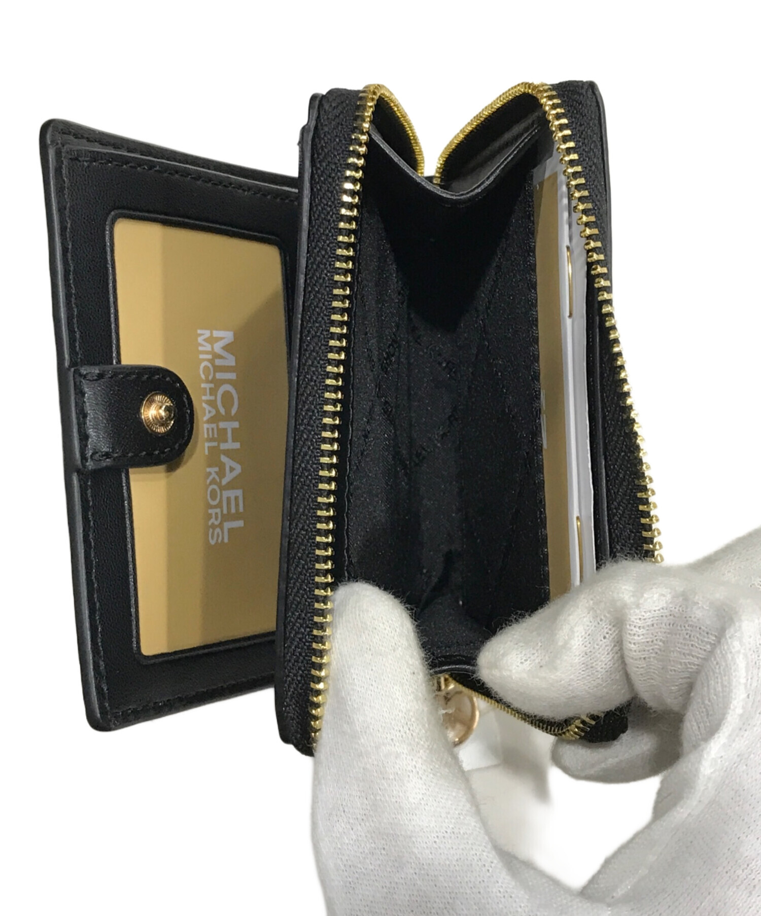 【新品未使用】MICHAEL KORS ブラック 二つ折り財布 中古・古着通販】MICHAEL KORS (マイケル・コース) 2つ折り財布