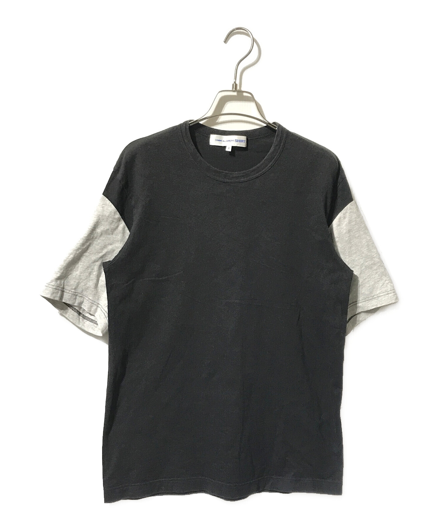 COMME des GARCONS Tシャツ・カットソー M 黒 【古着】【中古】 COMME des GARCONS - COMME des GARCONS Tシャツ・カットソー M 黒