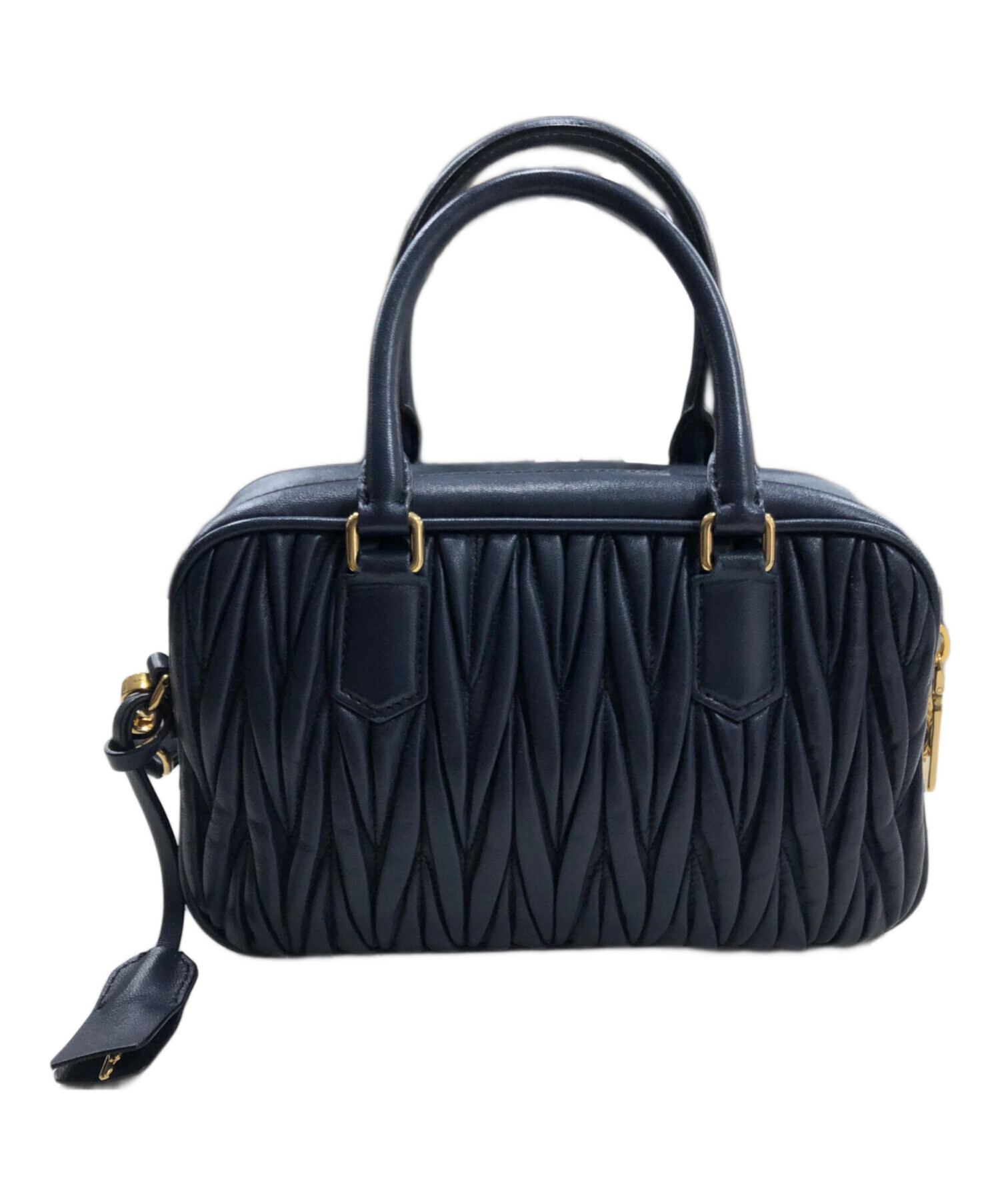 アルカディ マテラッセレザー バッグ ミュウミュウ新作バッグ「アルカディ」“煌めくブランドロゴ×マテラッセ