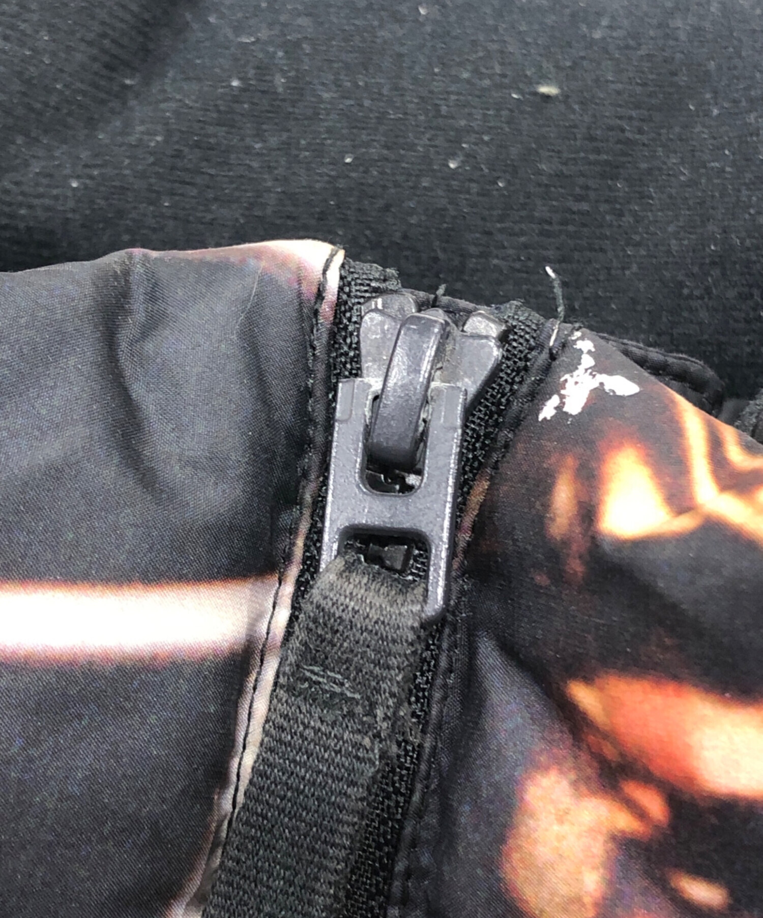 中古・古着通販】NIKE (ナイキ) ZERO GRAVITY NSW DOWN VEST ブラック