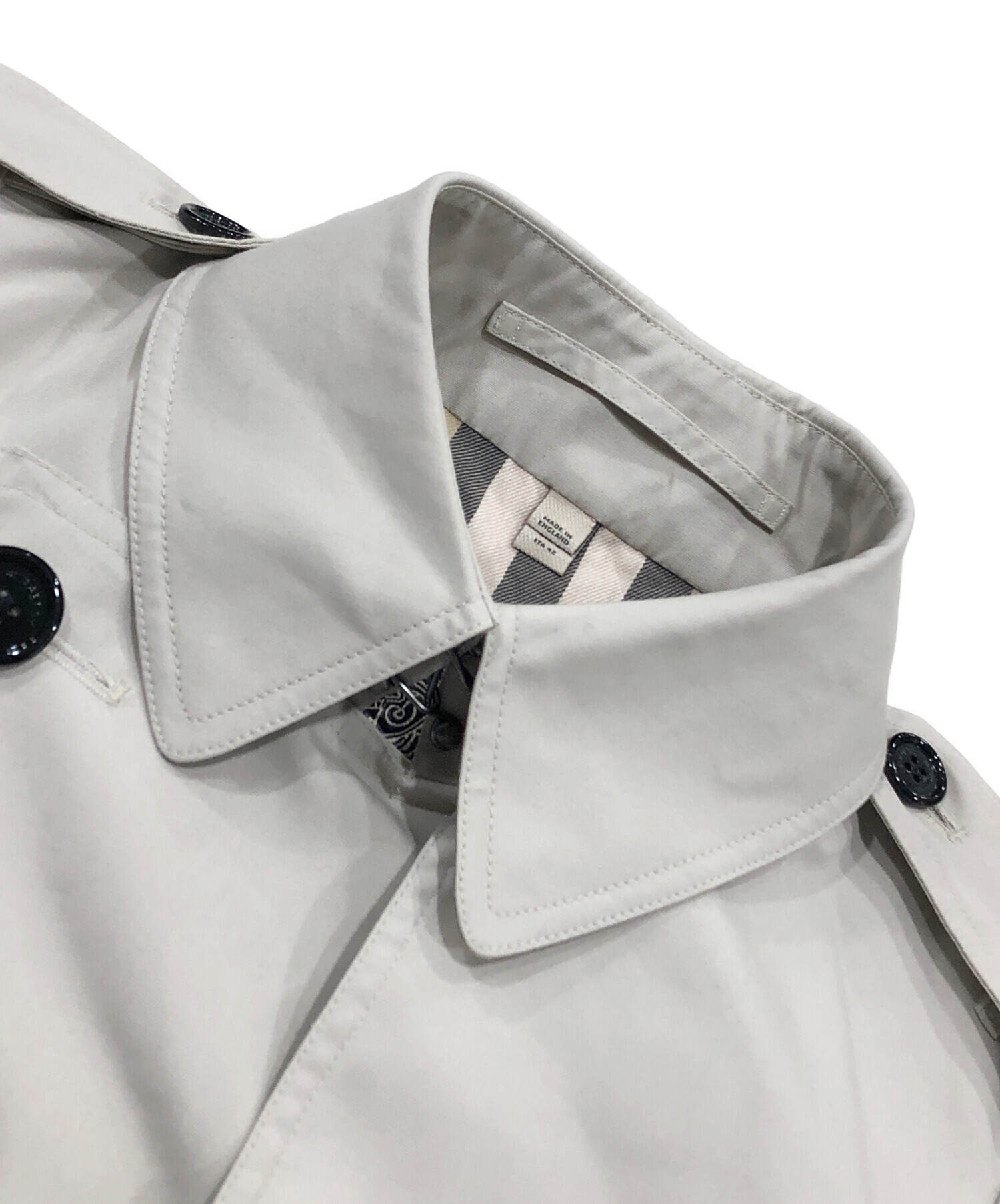 BURBERRYのフリマアイテム一覧 USED 美品 定価10万円以上 Burberry 
