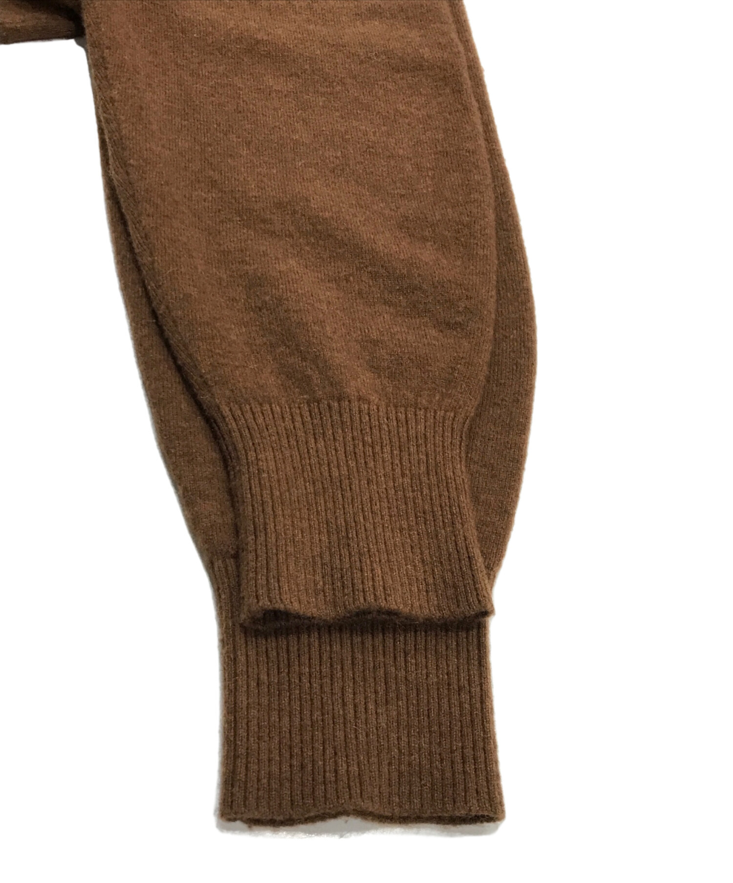 中古・古着通販】Plage (プラージュ) Vネックニット ブラウン サイズ