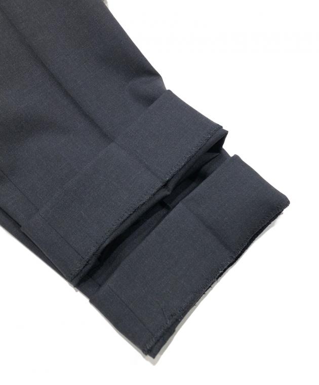 【高級バージンウール】PRADA ショートパンツ ネイビー タック レディース 中古・古着通販】PRADA (プラダ) ウールスラックス ネイビー サイズ:44