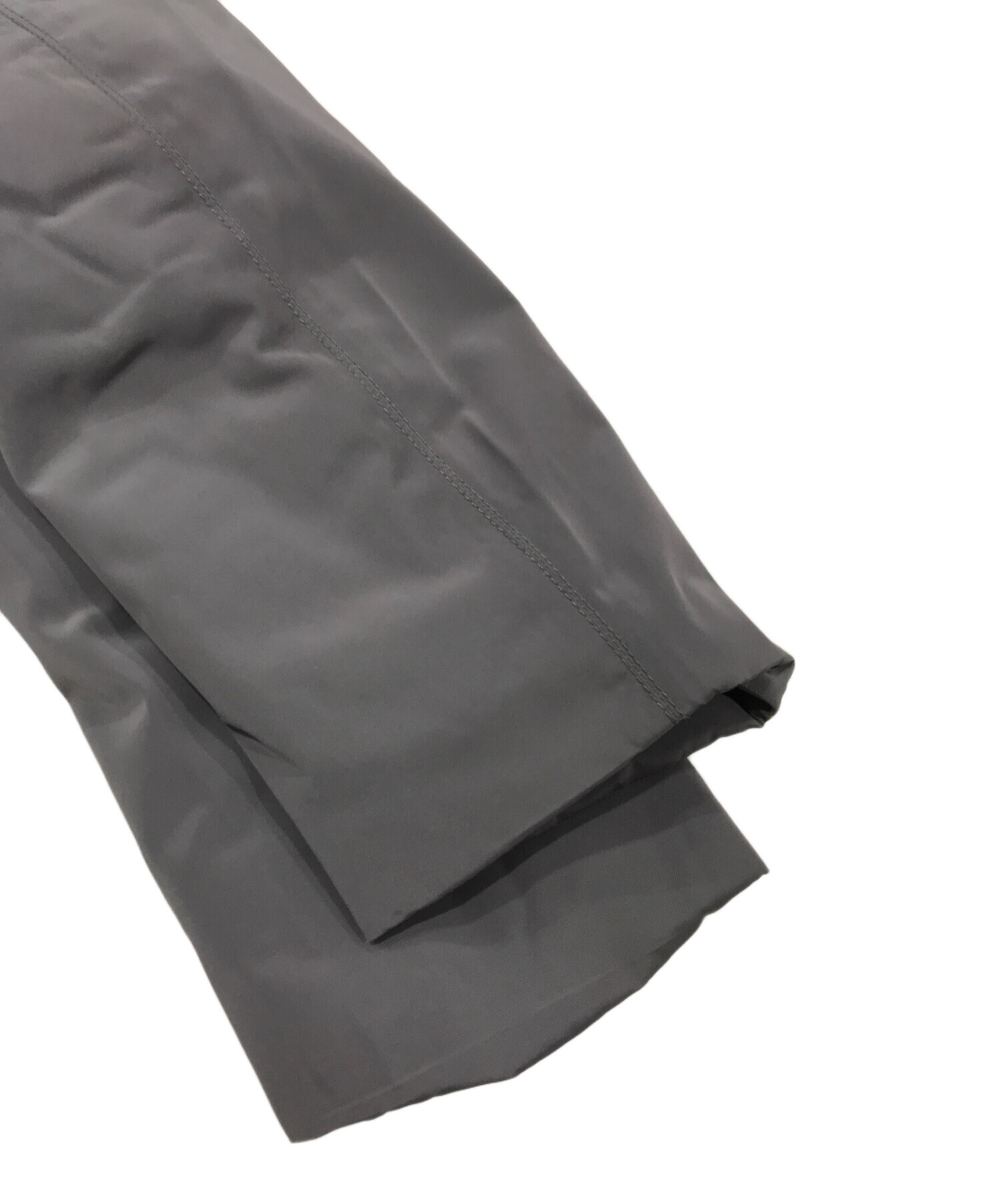 新品同様◎】アルマーニコレツォーニ パッカブルナイロンコート ベルト