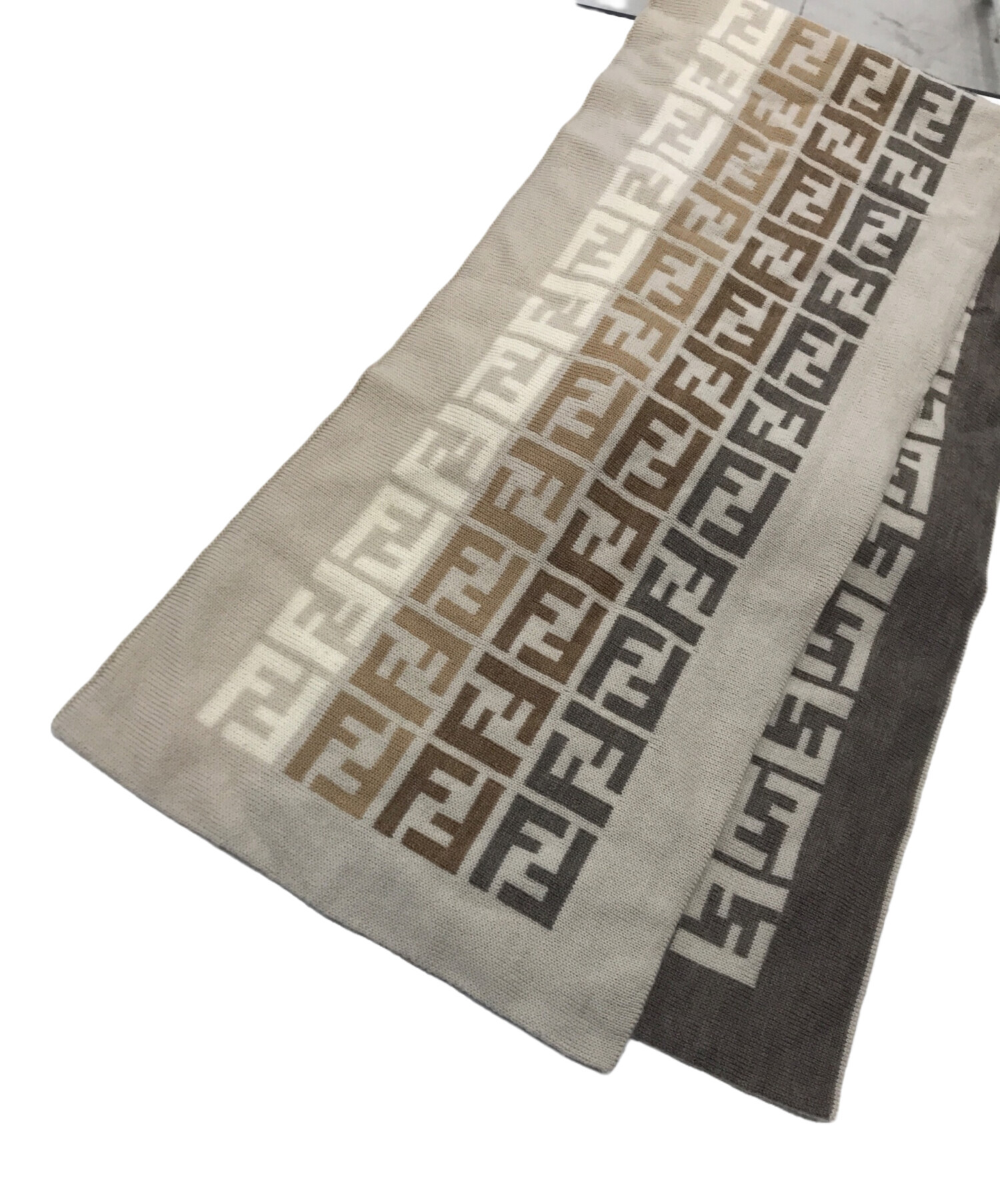 中古・古着通販】FENDI (フェンディ) ズッカ柄マフラー ベージュ