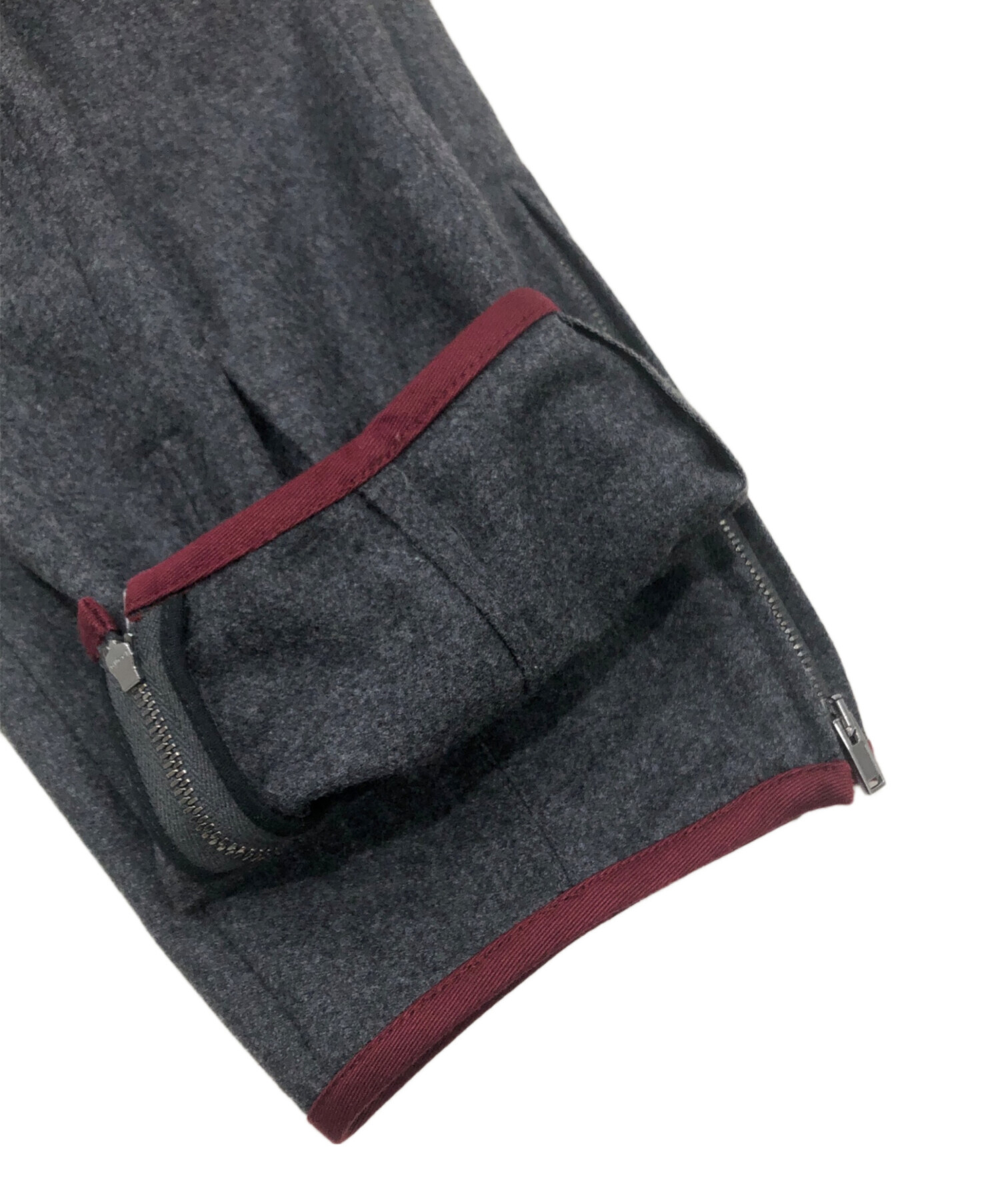 中古・古着通販】GUCCI (グッチ) 背面刺繍デザインセットアップスーツ