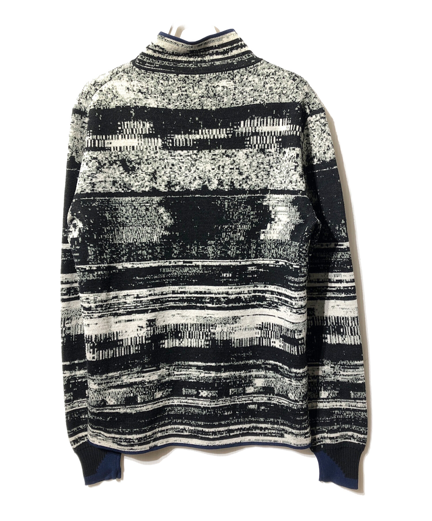 中古・古着通販】STONE ISLAND (ストーンアイランド) 総柄ハイネック 