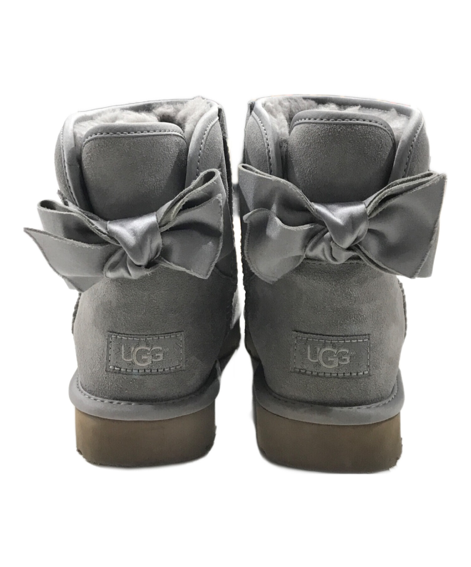 中古・古着通販】UGG (アグ) リボン付け替えブーツ グレー サイズ