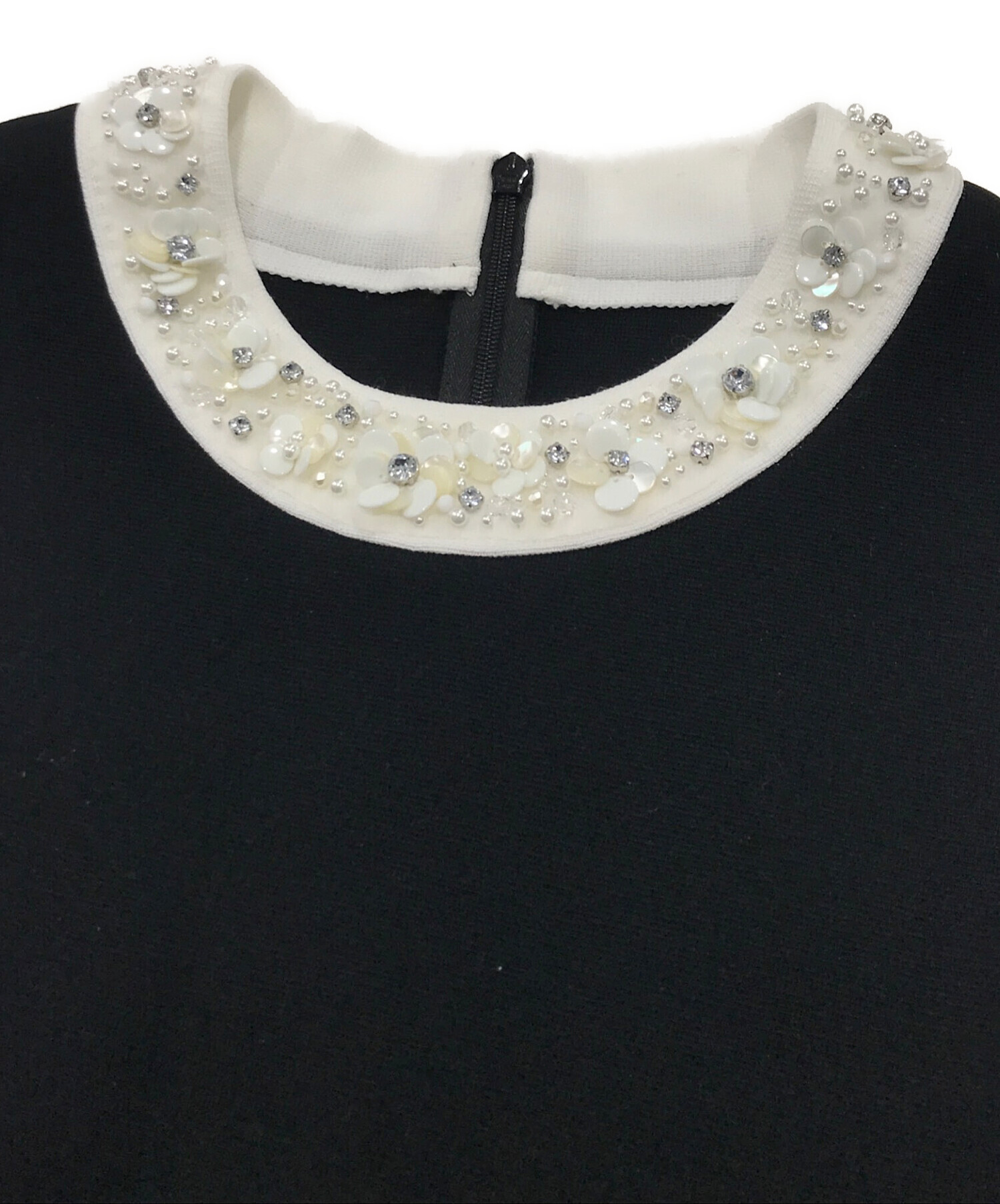 I*e様 フォクシー　ニットワンピースFOXEY ノースリーブ ￼ニットワンピー 中古・古着通販】FOXEY (フォクシー) ニットノースリーブワンピース