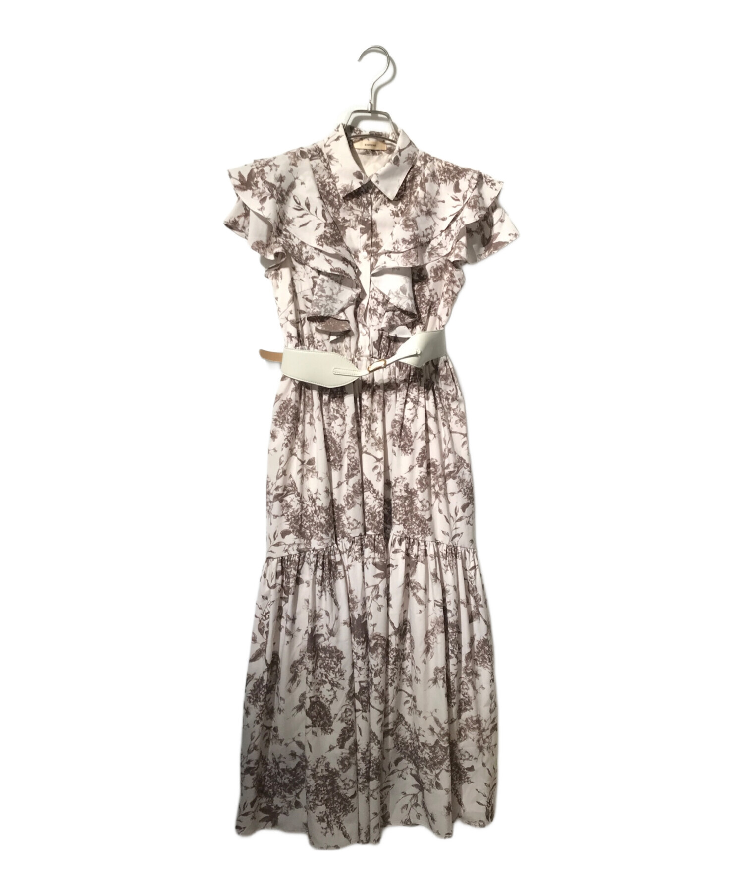 中古・古着通販】mistreass (ミストレアス) ベルト付き花柄 中古・古着通販】mistreass (ミストレアス) ベルト付き花柄