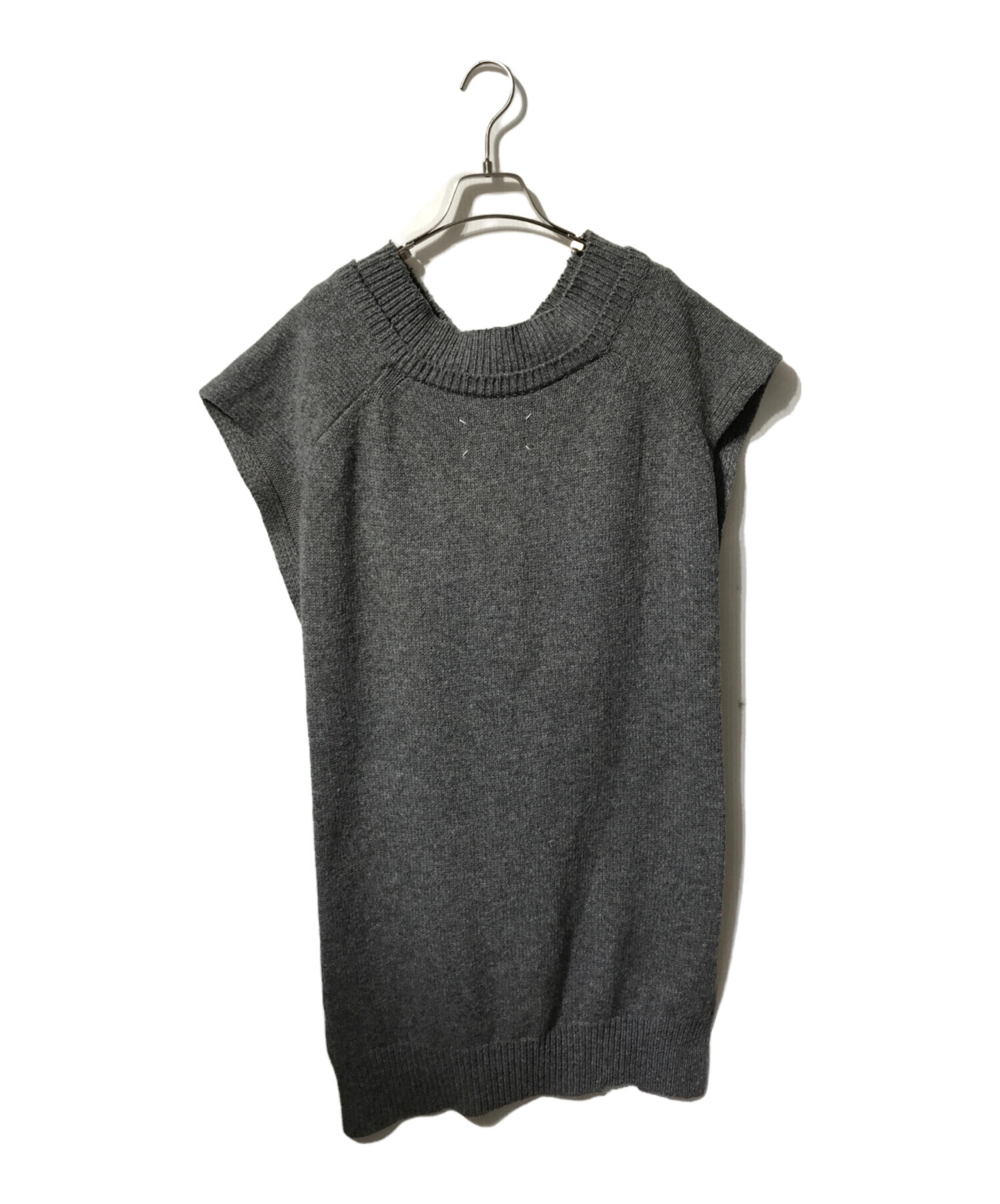Maison Margiela メゾンマルジェラ ベスト M グレー 【古着】【中古】【送料無料】 Maison Margiela メゾンマルジェラ ベスト M グレー 【古着】【中古