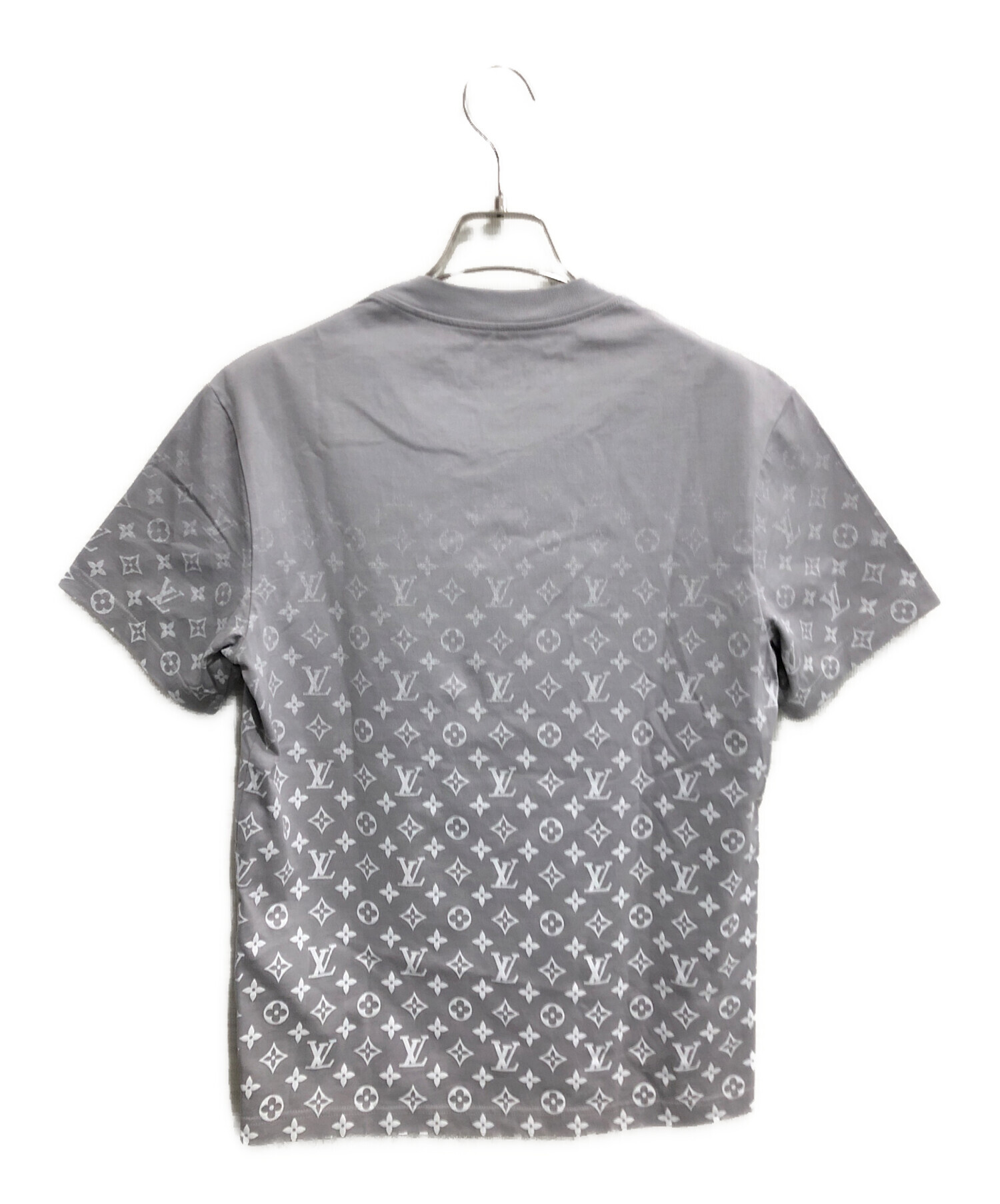 Louis Vuitton ルイヴィトン ヘンリーネック 半袖Tシャツ グレー 中古・古着通販】LOUIS VUITTON (ルイ ヴィトン) モノグラム
