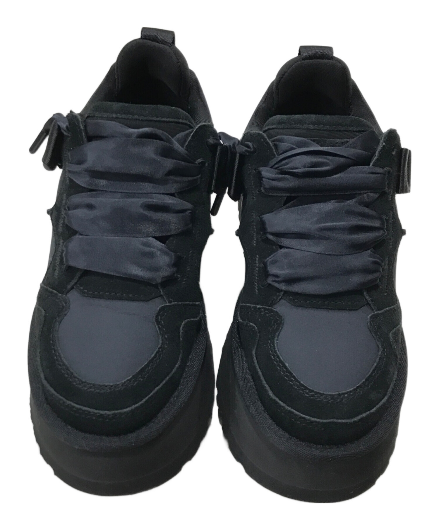 中古・古着通販】UGG (アグ) アストロメルスニーカー ブラック サイズ