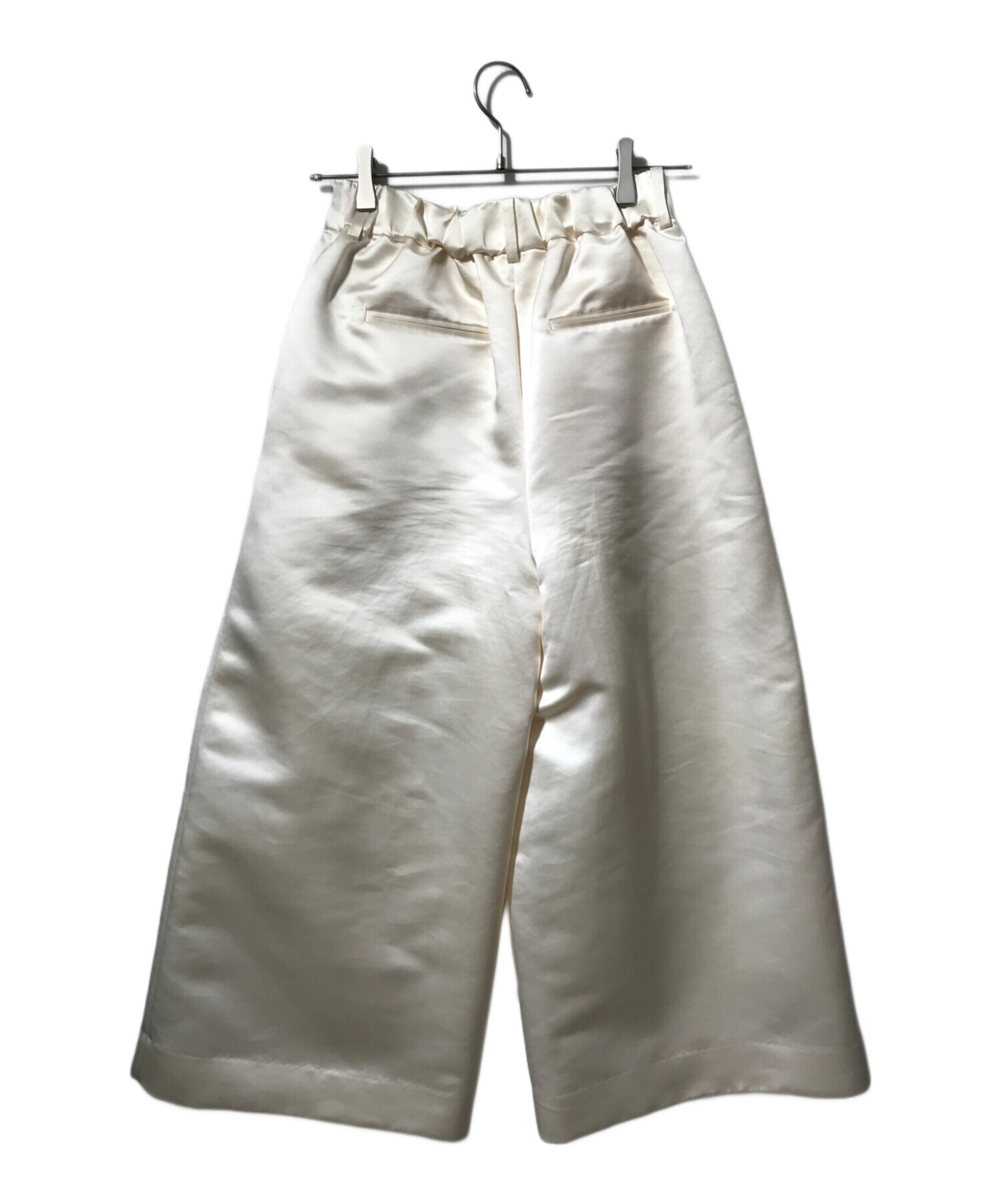 中古・古着通販】Heve (ヘイヴ) サテンガウチョパンツ/ワイドパンツ