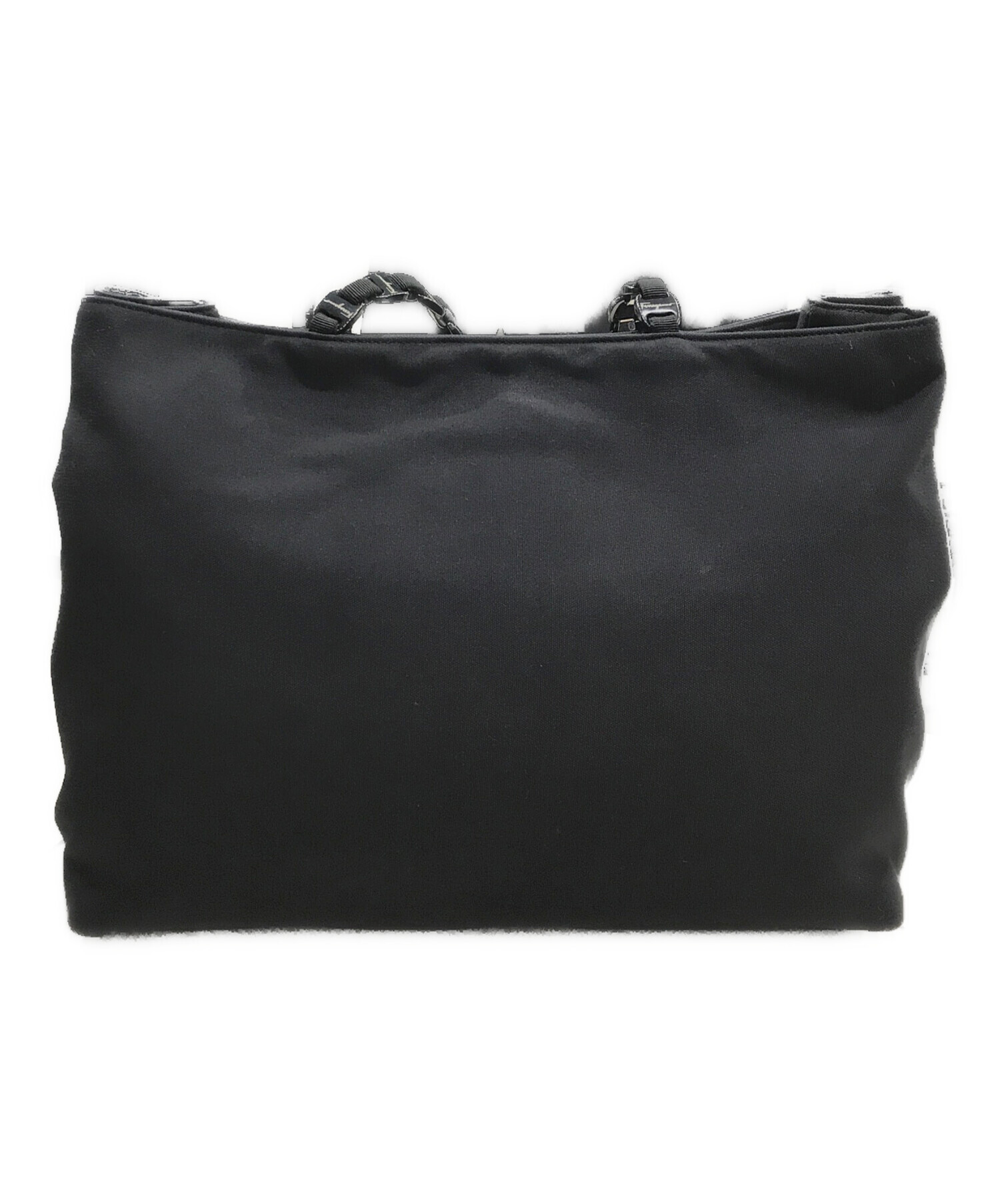 Salvatore Ferragamo フェラガモ チェーンハンドル ブラック 中古・古着通販】Salvatore Ferragamo (サルヴァトーレ フェラガモ