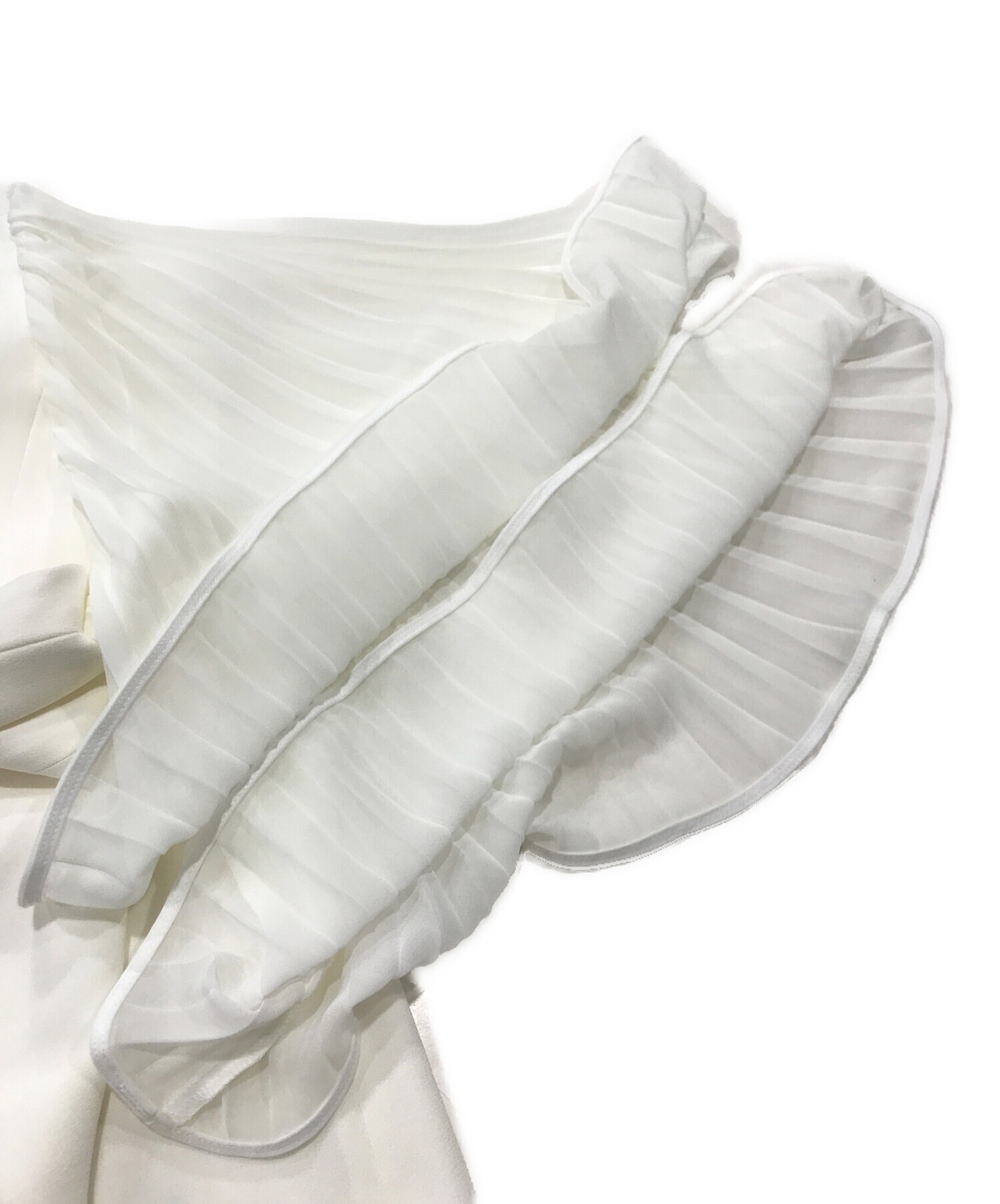 良品 FOXEY フォクシー Dienne Blouse 長袖 ブラウス シャツ 43440 サイズ38 ホワイト レディース 古着 中古 USED FOXEY - 良品 FOXEY フォクシー Dienne Blouse 長袖 ブラウス シャツ