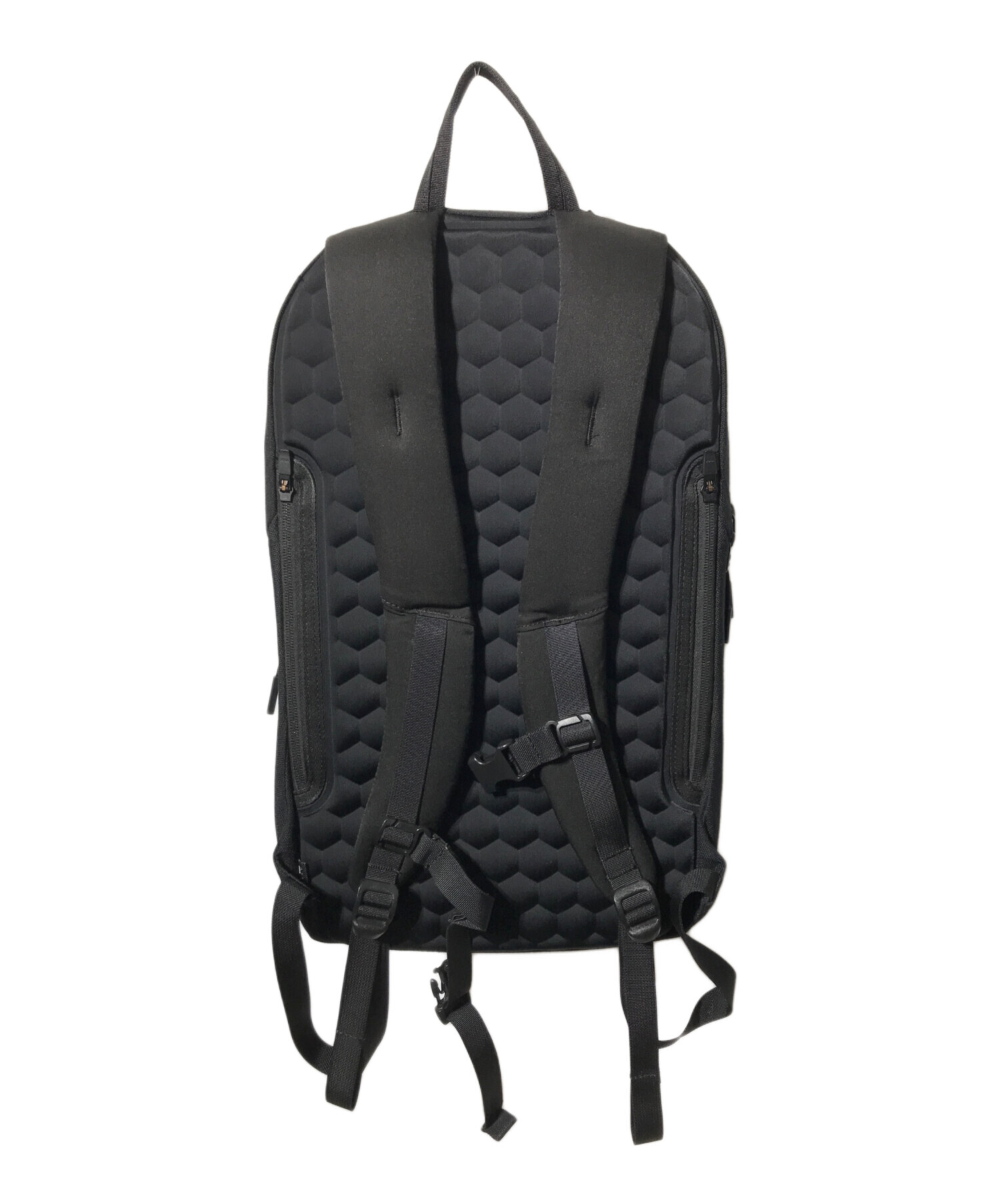 値下げ！WEXLEY ブラックバックパック　中古品 中古・古着通販】WEXLEY (ウェクスレイ) リュック/WEXLEY ブラック