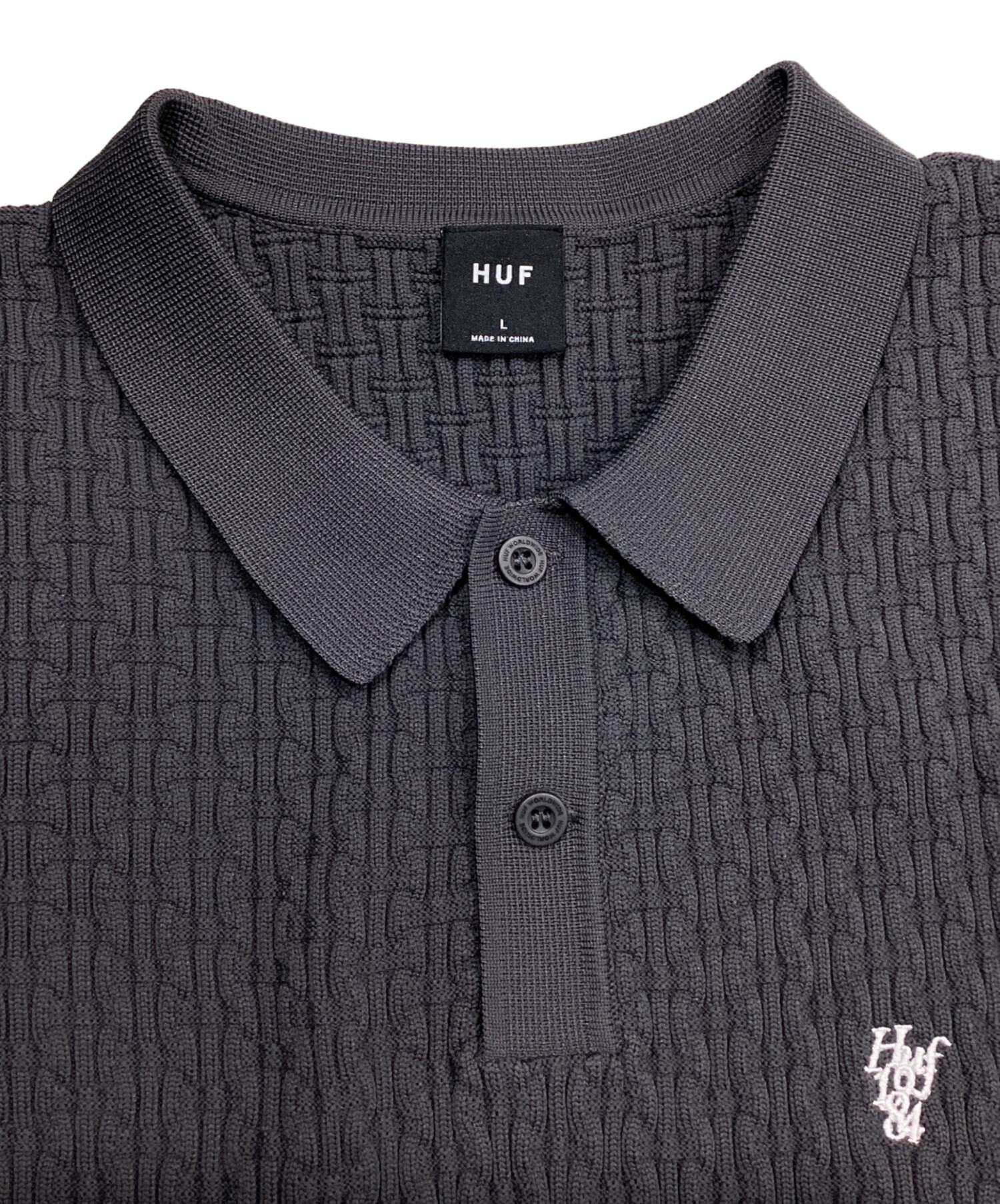 【HUF】 Lサイズ ハフ 新品 タグ付き ポロシャツ ジャガード 中古・古着通販】HUF (ハフ) ジャガードロゴポロシャツ グレー サイズ