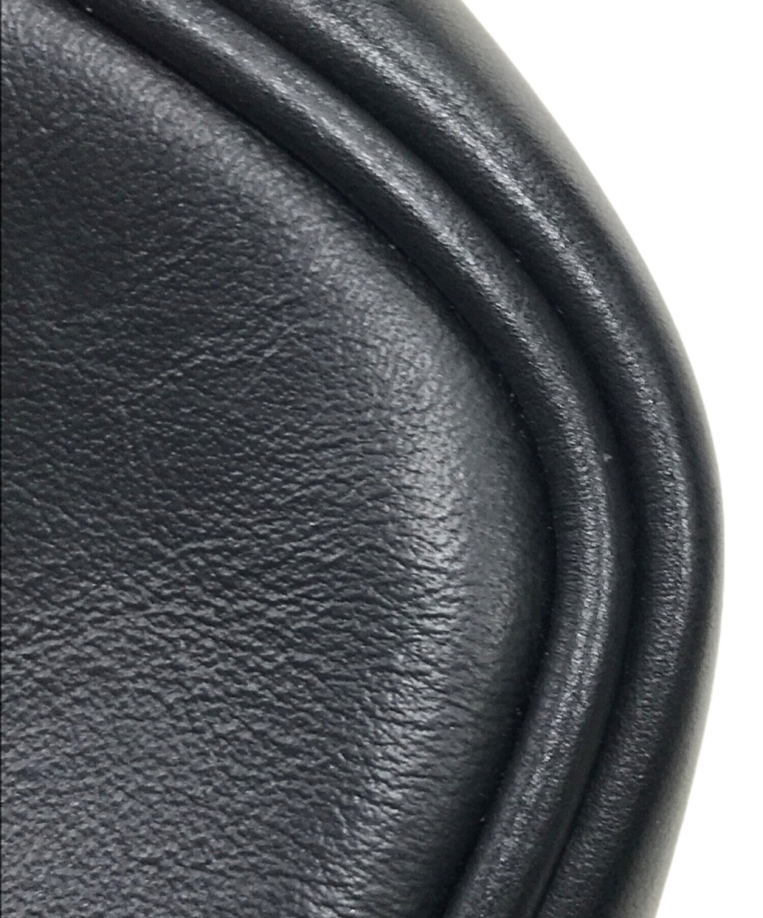 中古・古着通販】FENDI (フェンディ) スタッズショルダーバッグ