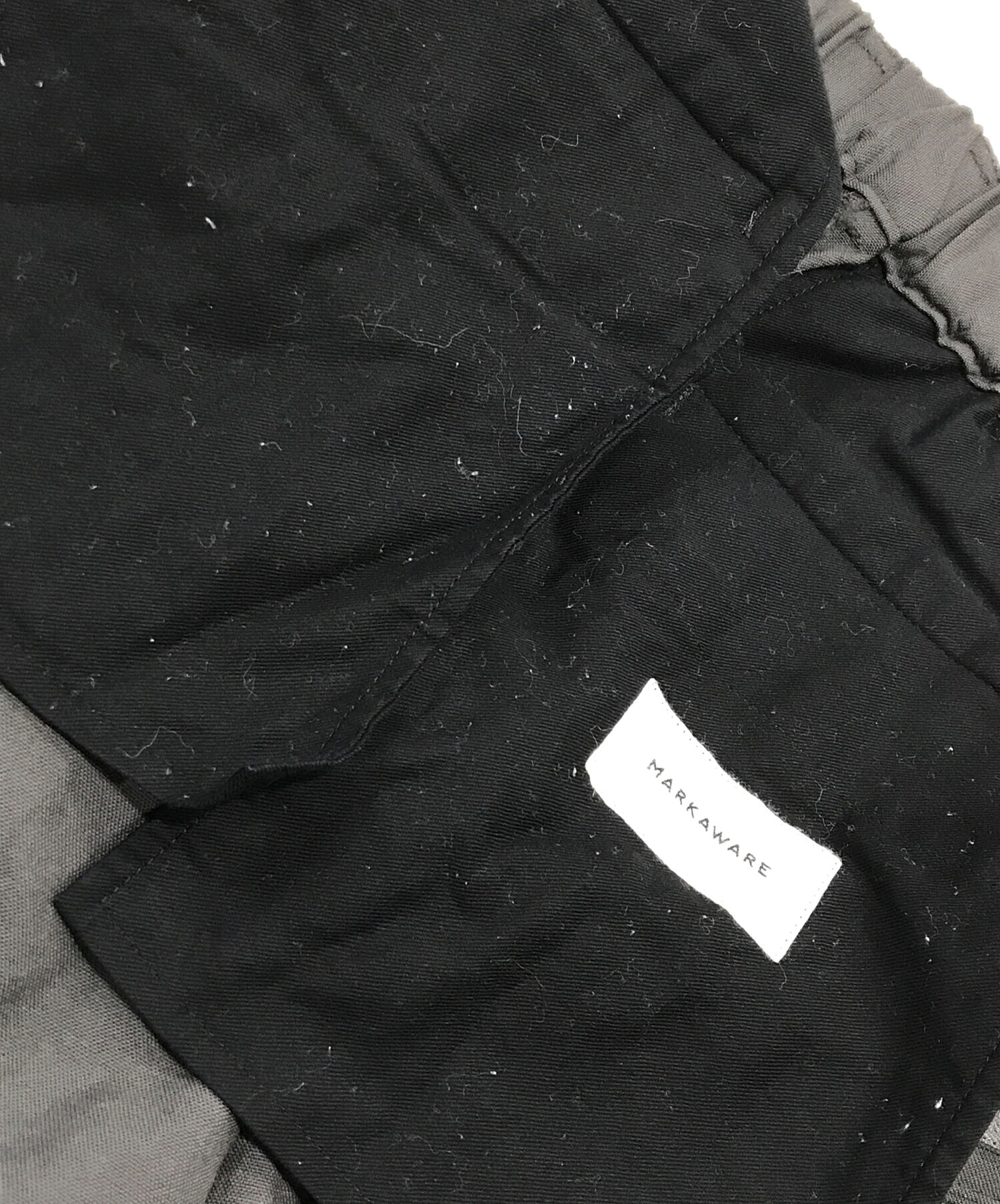 中古・古着通販】MARKAWARE (マーカウェア) PLEATED WIDE TROUSERS