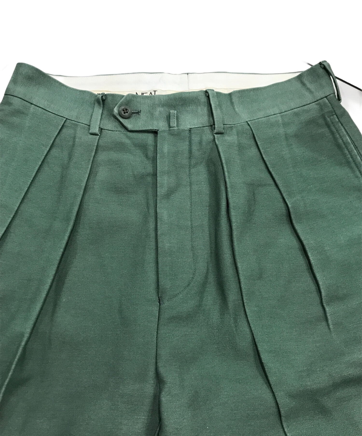 中古・古着通販】NEAT (ニート) ツータックパンツ グリーン サイズ:W44