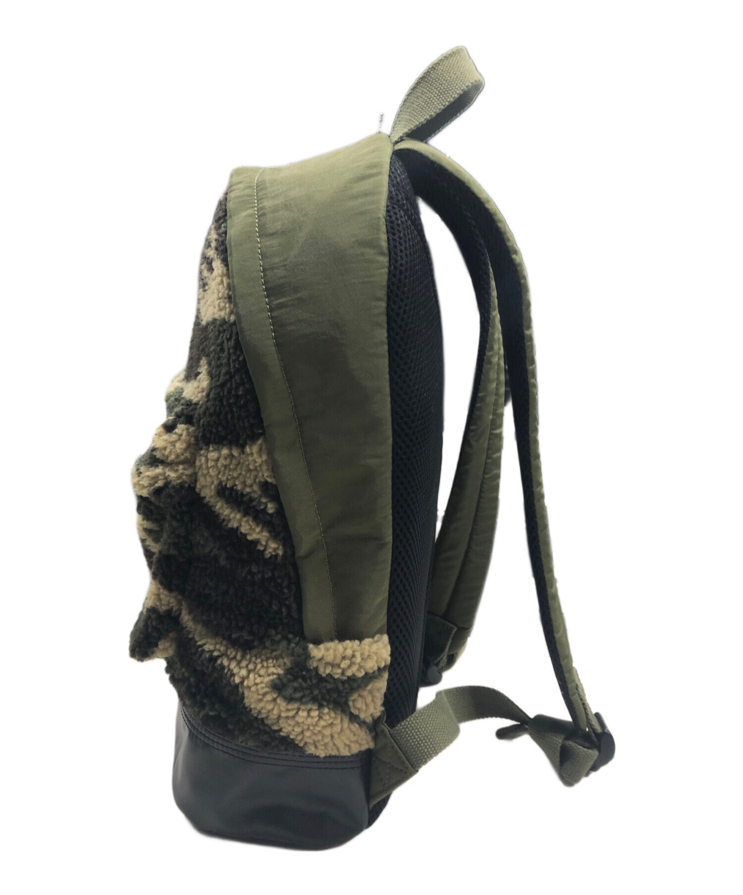 中古・古着通販】DIESEL (ディーゼル) カモフラボアリュック ブラウン