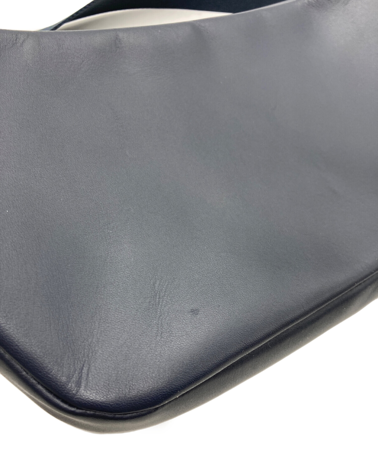 中古・古着通販】COACH (コーチ) エリアス ベルト バッグ ネイビー