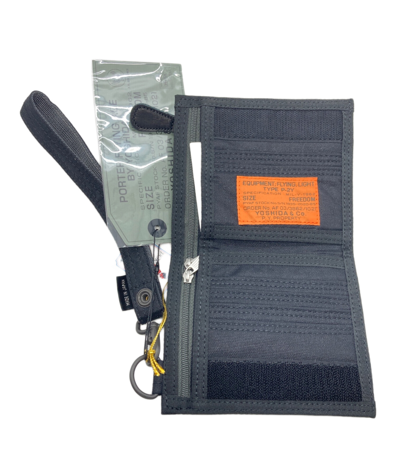 PORTER　ポーター　財布　未使用品 う*ん様 PORTER ブラック 二つ折り財布 新品未使用品 2025年最新