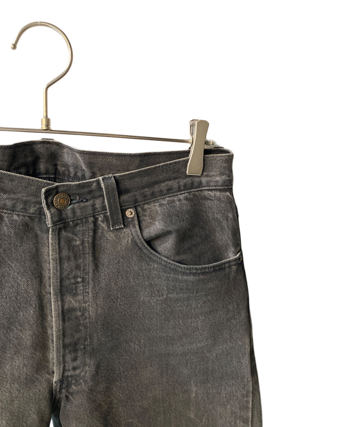 中古・古着通販】LEVI'S (リーバイス) ブラックデニム ブラック サイズ