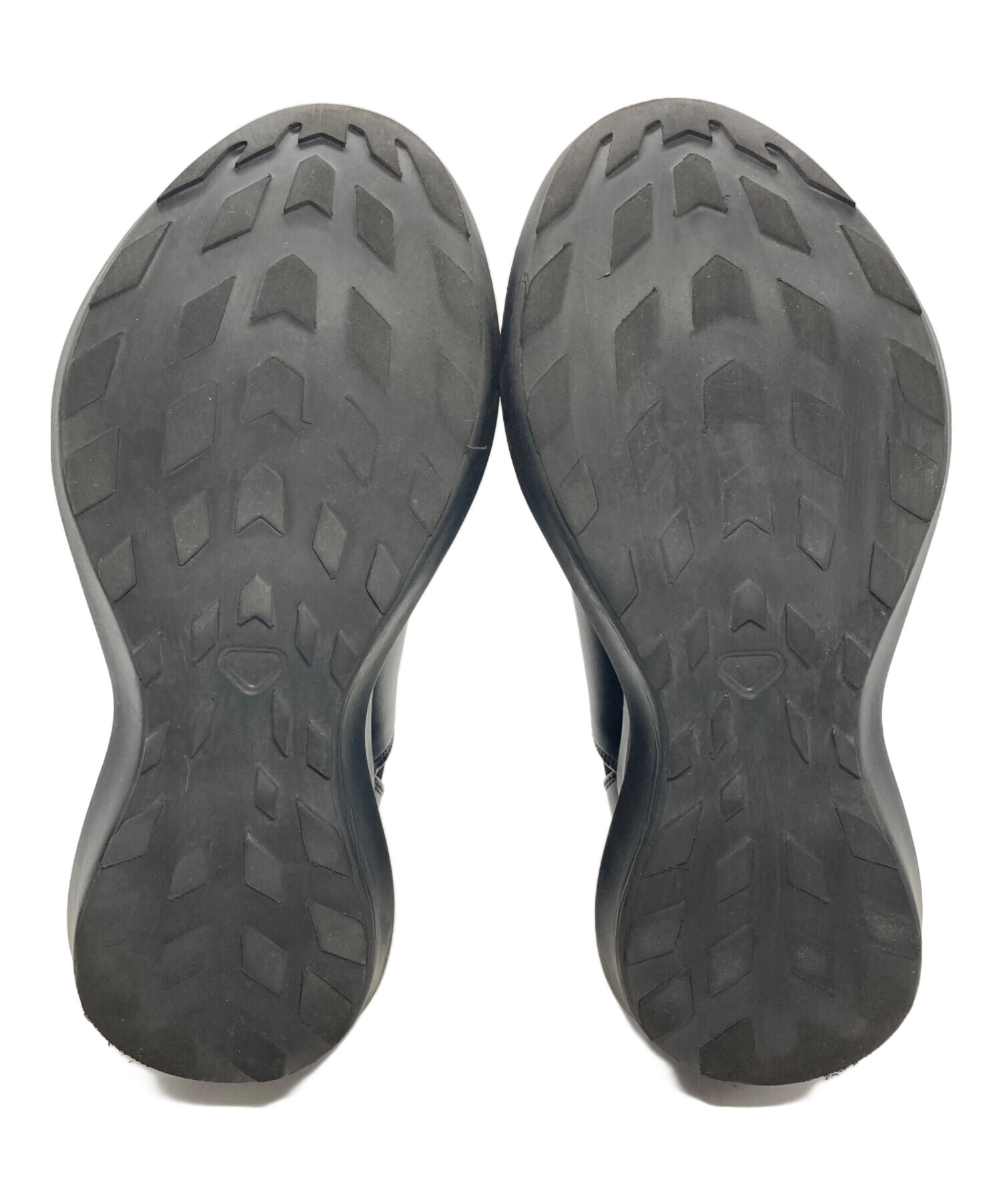【VEQUM】SIDE GORE ANKLE BOOTS 中古・古着通販】VEQUM (ベクム) SIDE GORE ANKLE BOOTS ブラック