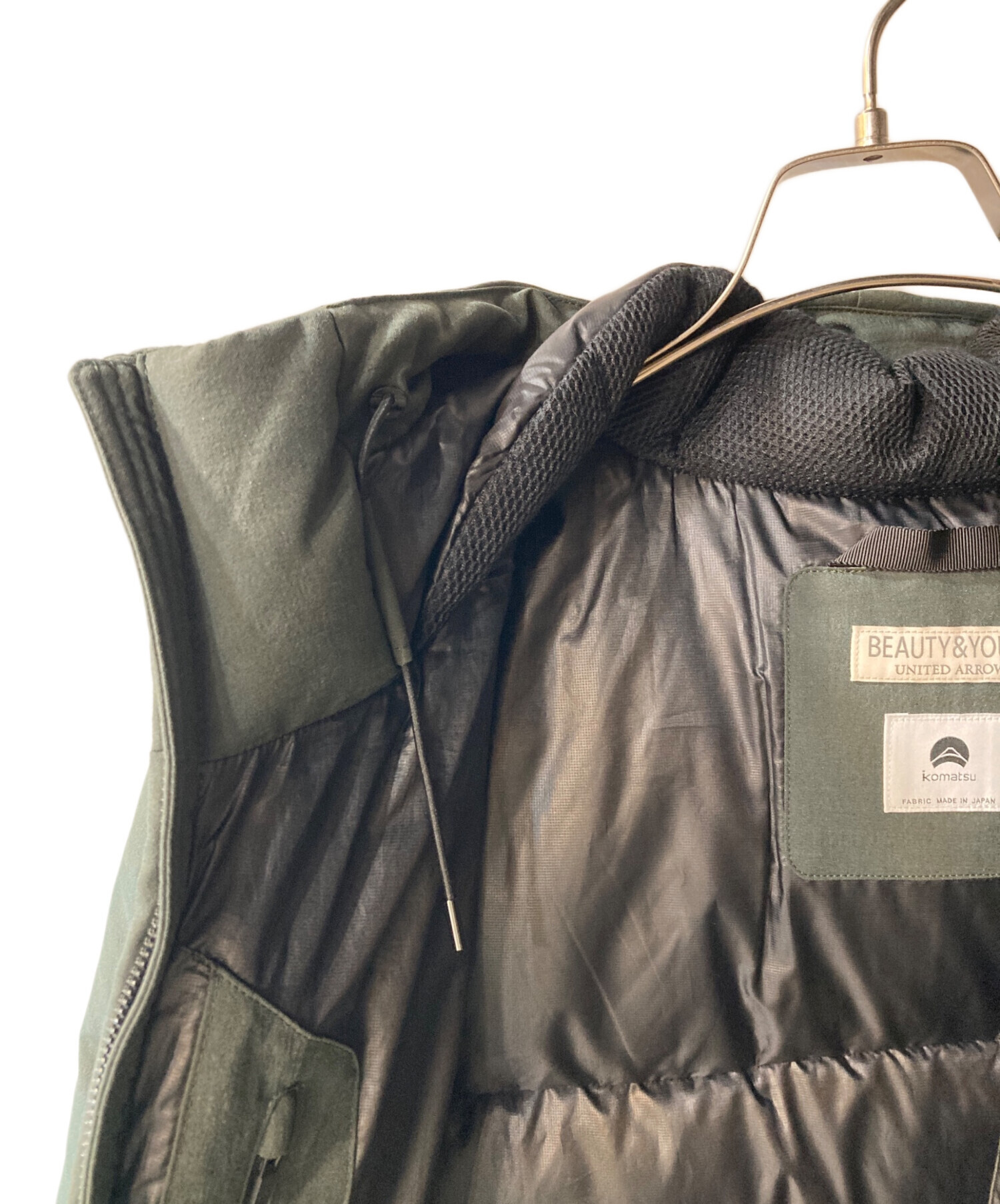 BEAUTY&YOUTH Komatsu ダウンジャケット オリーブグリーン BEAUTY&YOUTH Komatsu ダウンジャケット オリーブグリーン