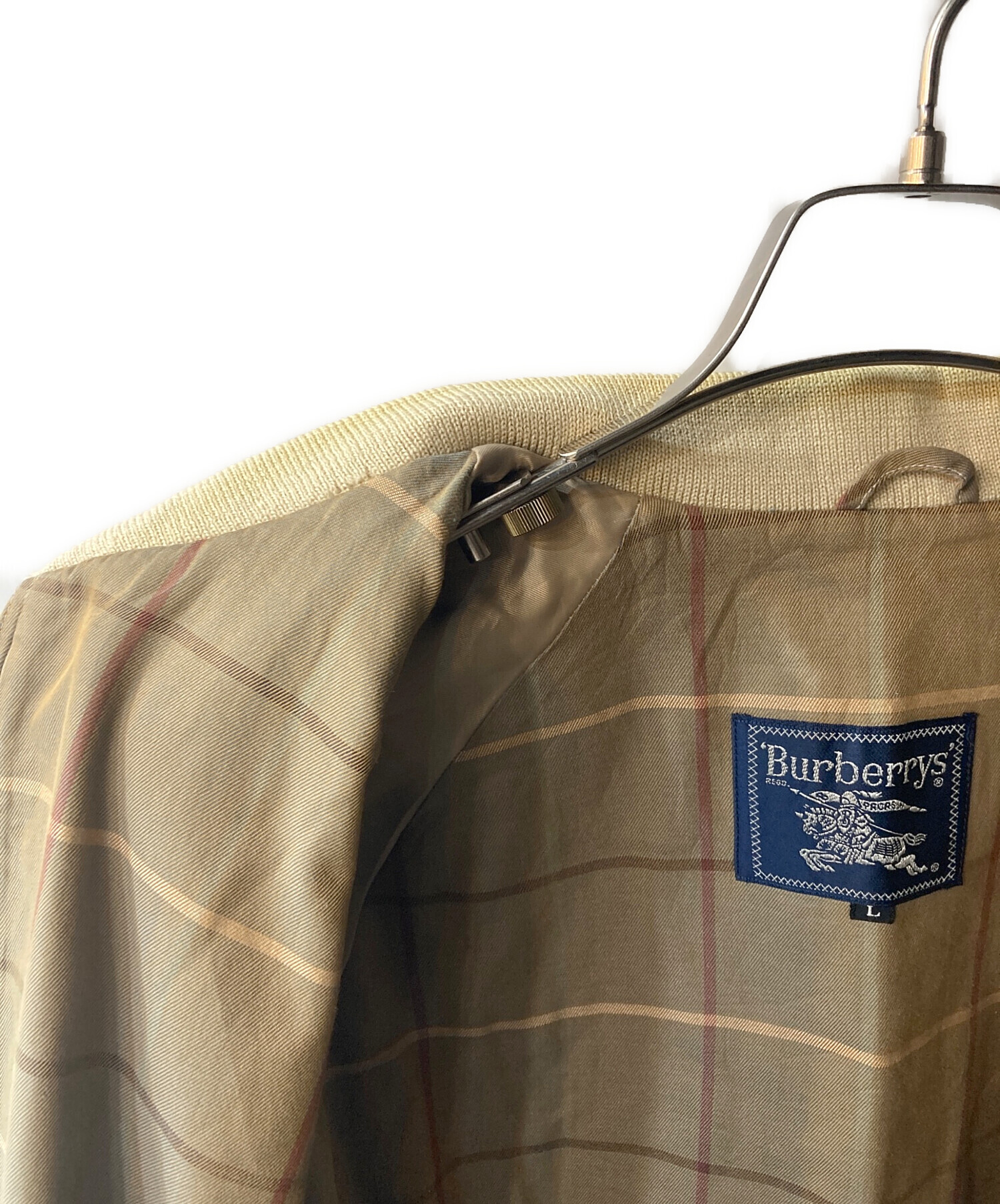 中古・古着通販】Burberry's (バーバリー) スイングトップ ベージュ 中古・古着通販】Burberry's (バーバリー) スイングトップ ベージュ