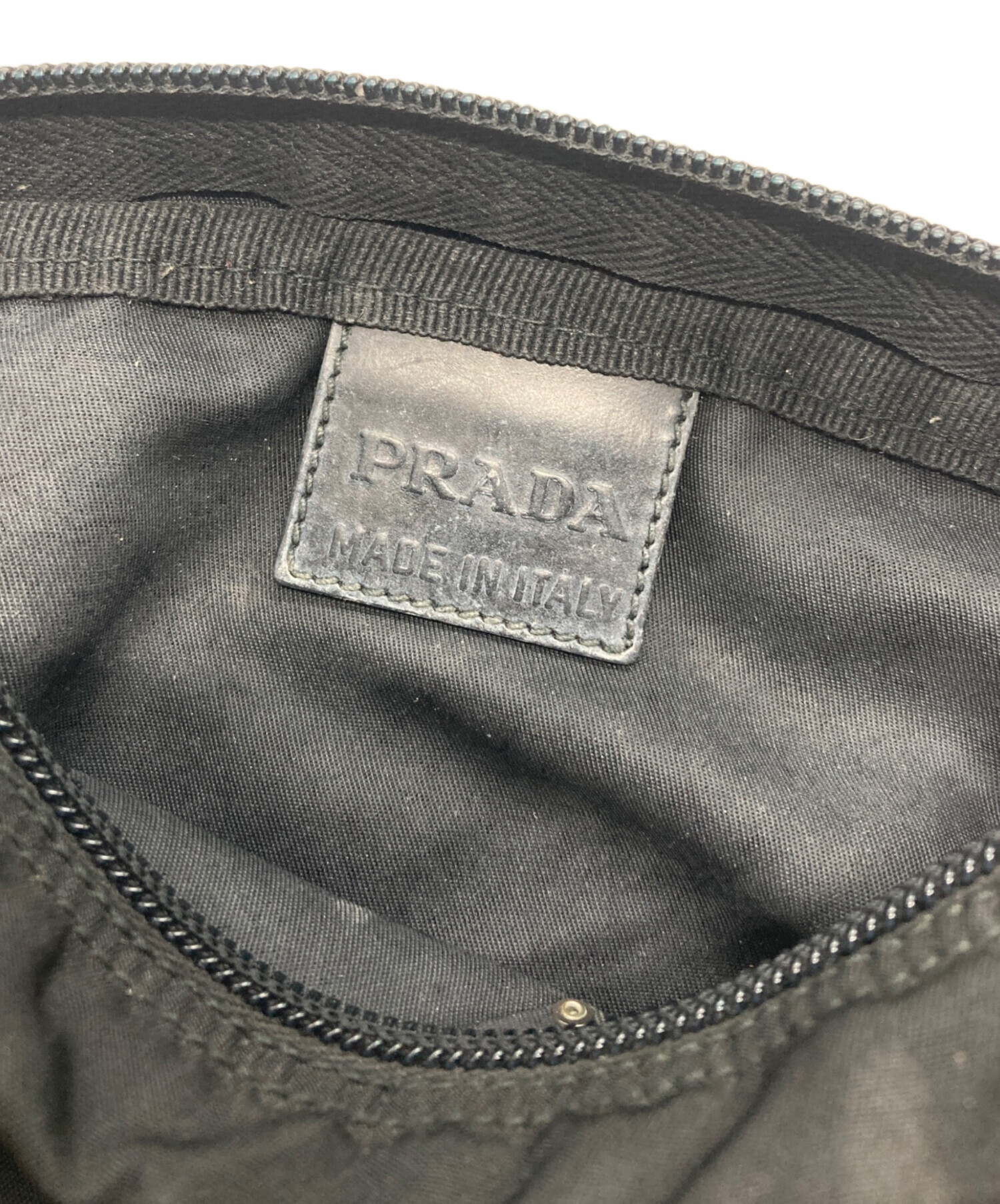 ★C0902★古代品 （17）出土　フィビュラ　装飾品　装身具　ペンダ 中古・古着通販】PRADA (プラダ) コスメポーチ ブラック｜ブランド