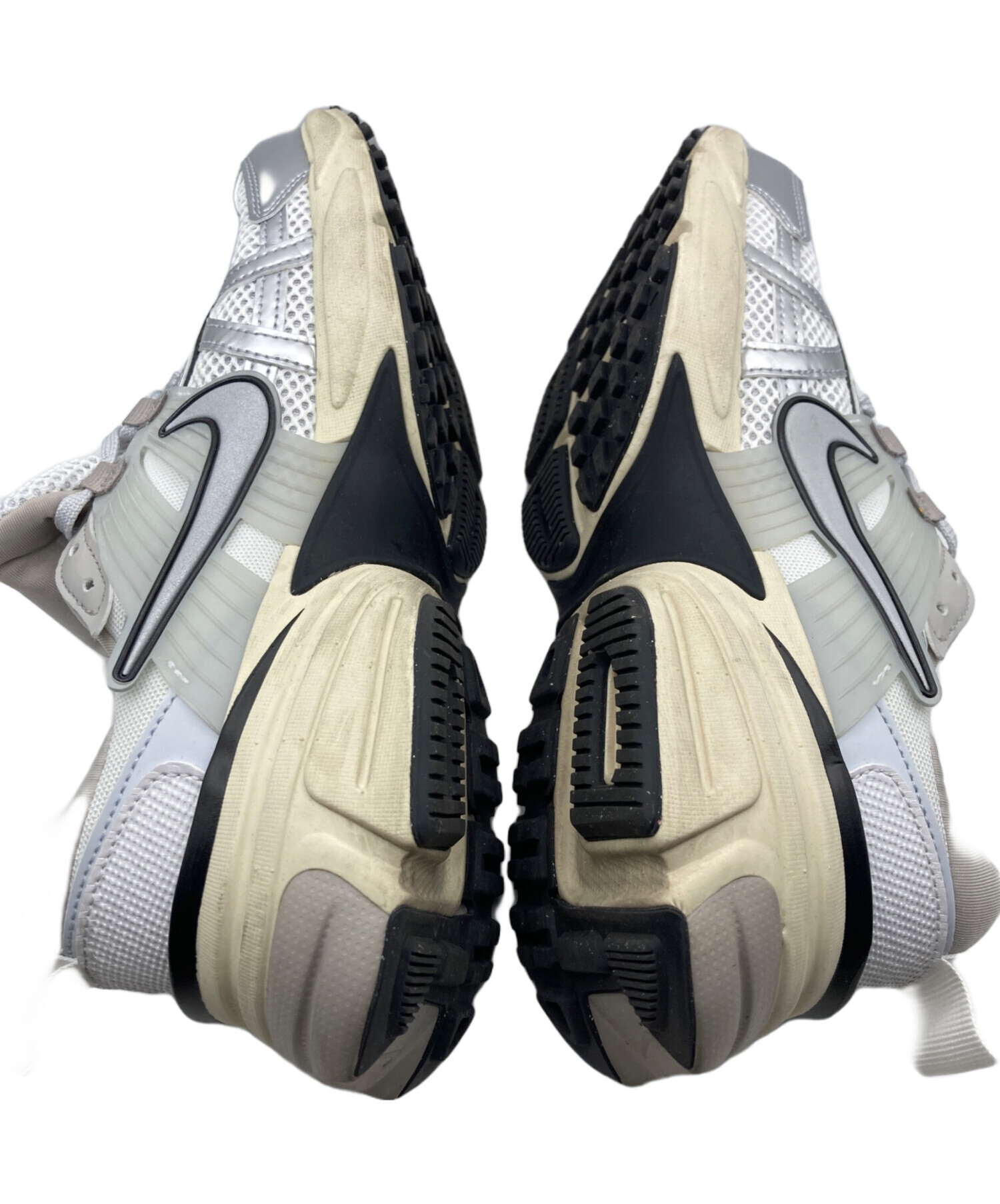 NIKE V2K RUN Summit 26.5新品未使用 中古・古着通販】NIKE (ナイキ) W V2K RUN SUMMIT シルバー サイズ