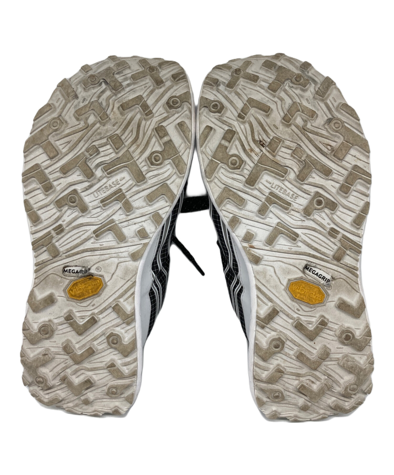 中古・古着通販】norda (ノルダ) 002 トレイルランニングシューズ