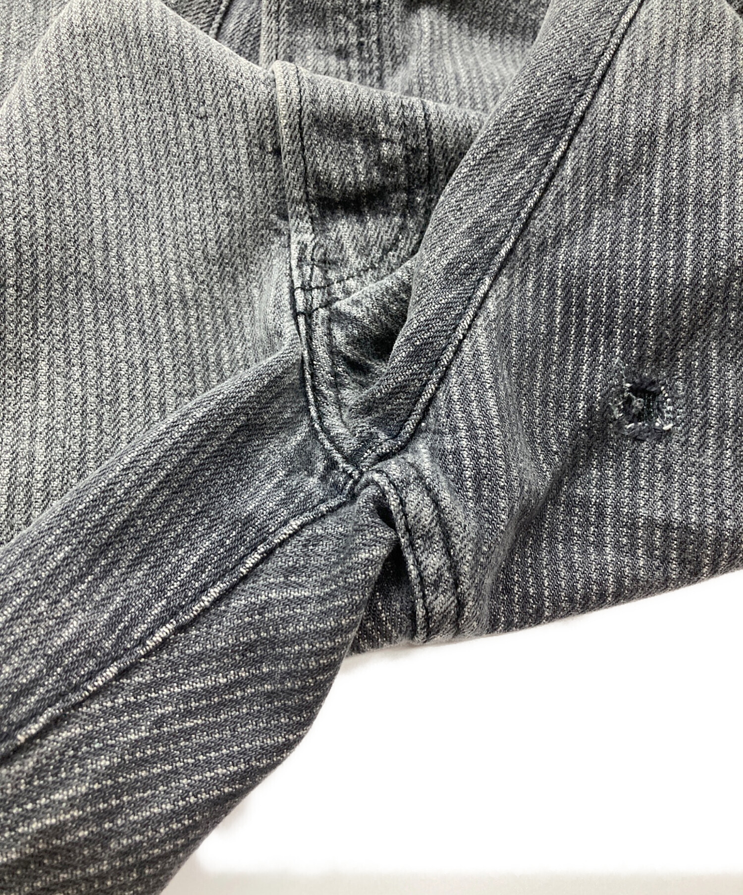中古・古着通販】LEVI'S (リーバイス) ストライプブラックデニムパンツ