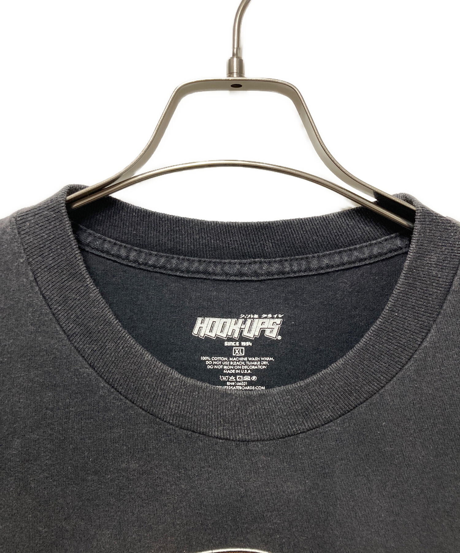中古・古着通販】HOOK-UPS (フックアップス) プリントTシャツ ブラック