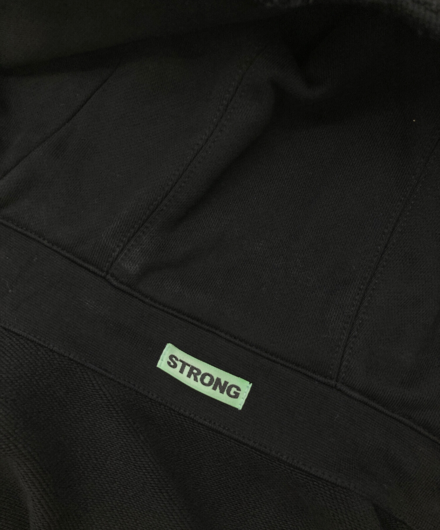 中古・古着通販】STRONG (ストロング) 005 BROKEN HOODIE ブラック 