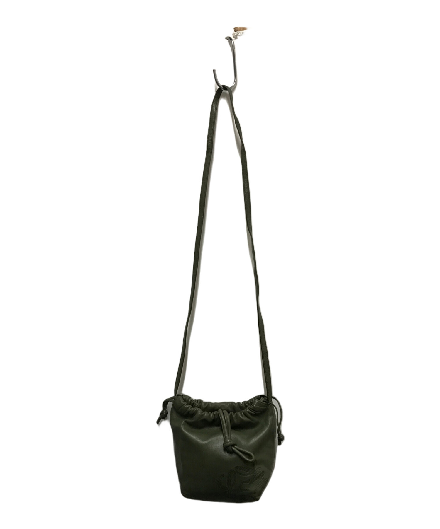 中古・古着通販】LOEWE (ロエベ) アナグラムレザー巾着ショルダー 