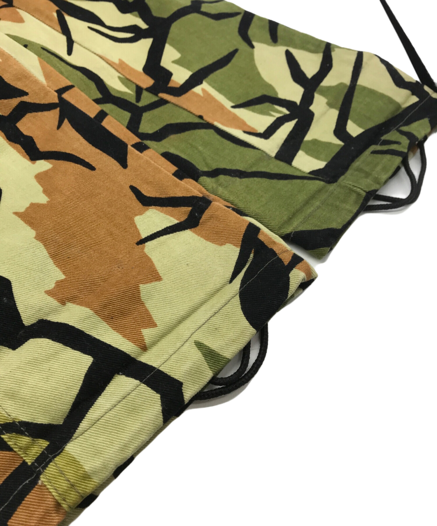 中古・古着通販】PREDATOR CAMOUFLAGE (プレデター カモフラージュ