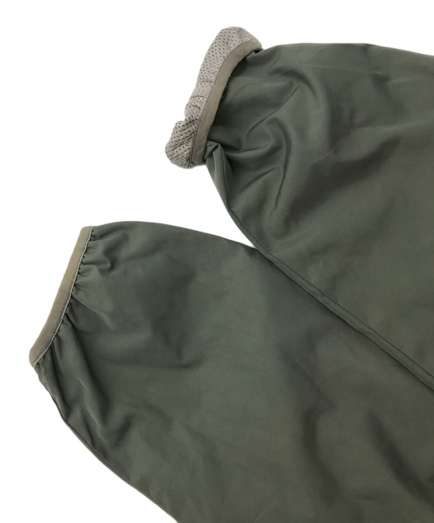 sttusy ナイロンジャケット オリーブ mサイズ Stussy ナイロンジャケット Mサイズ オリーブ STUSSY（ナイロン