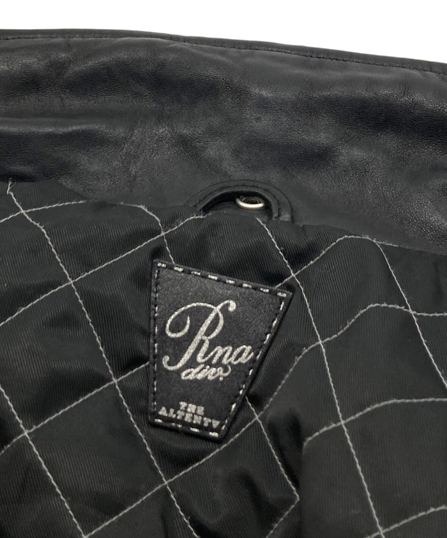 中古・古着通販】RNA (アールエヌエー) BIG WASHOUTライダース