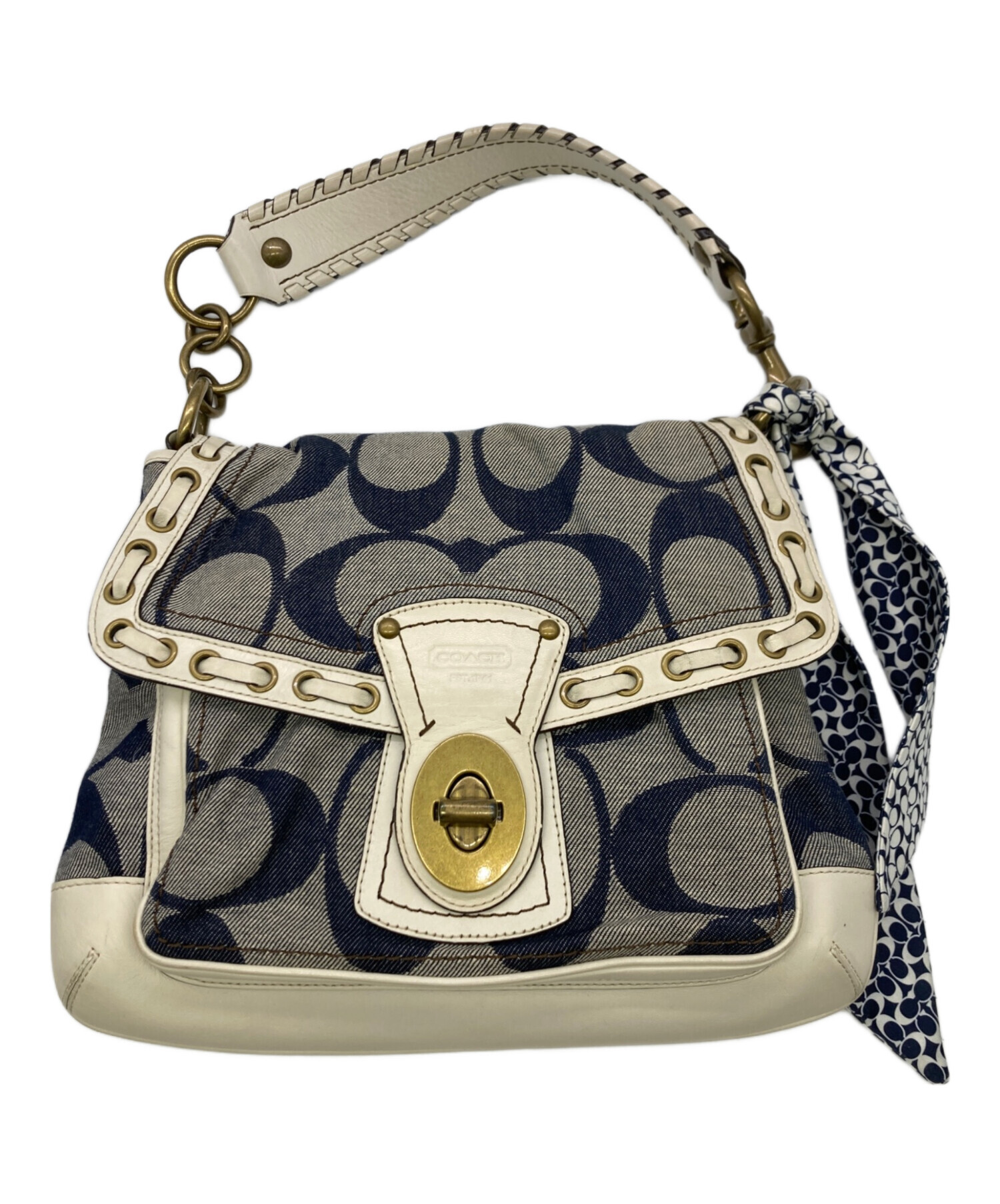 COACH パッチワーク デニム ワンショルダーバッグ　シグネチャー COACH ワンショルダー シグネチャー デニムパッチワーク バッグ&チャーム