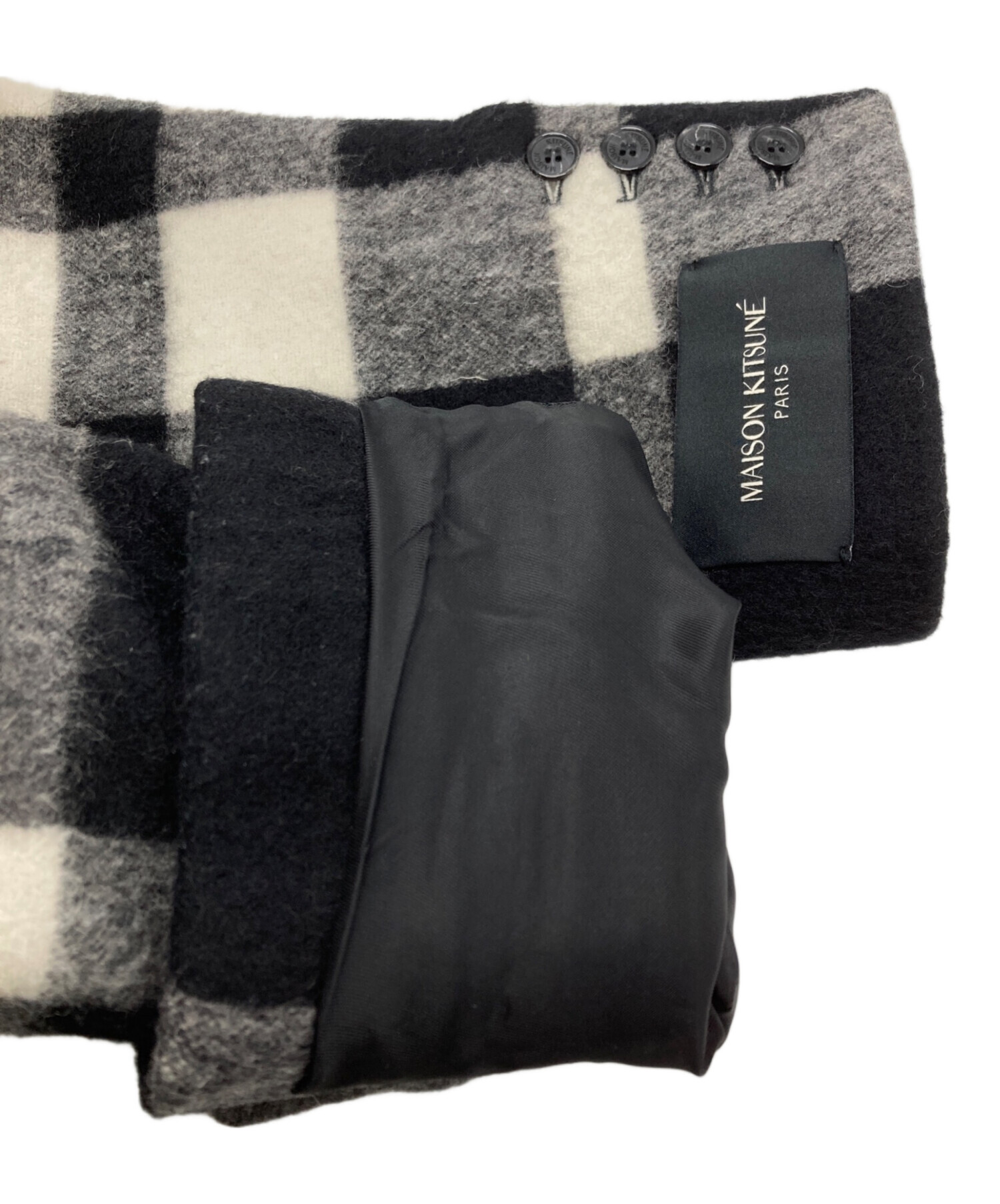 MAISON KITSUNÉ チェック柄トレンチコート 中古・古着通販】maison kitsune (メゾンキツネ) チェックダブルコート
