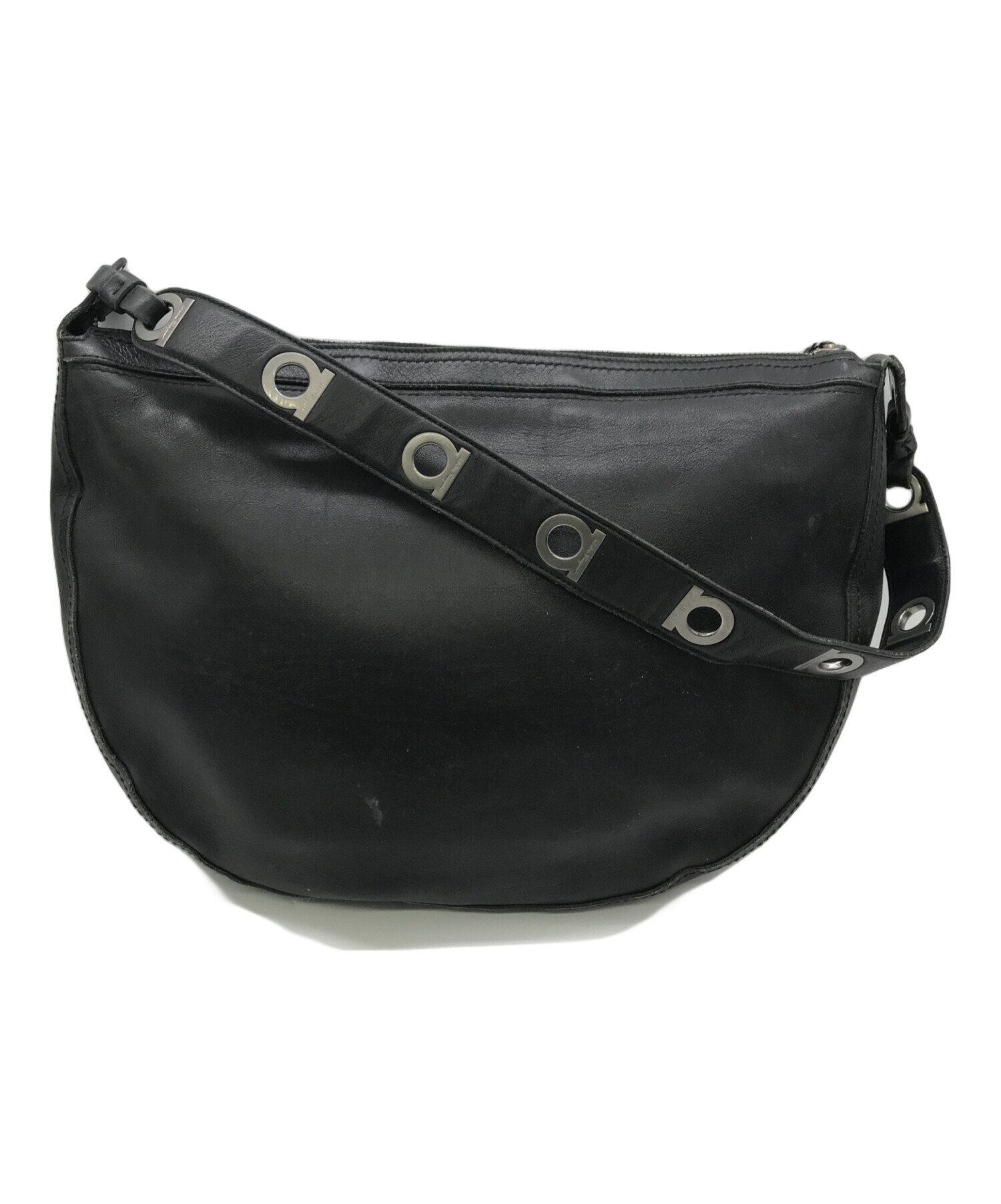 Salvatore Ferragamo ワンショルダーバッグ メタリックレザー 中古・古着通販】Salvatore Ferragamo (サルヴァトーレ フェラガモ