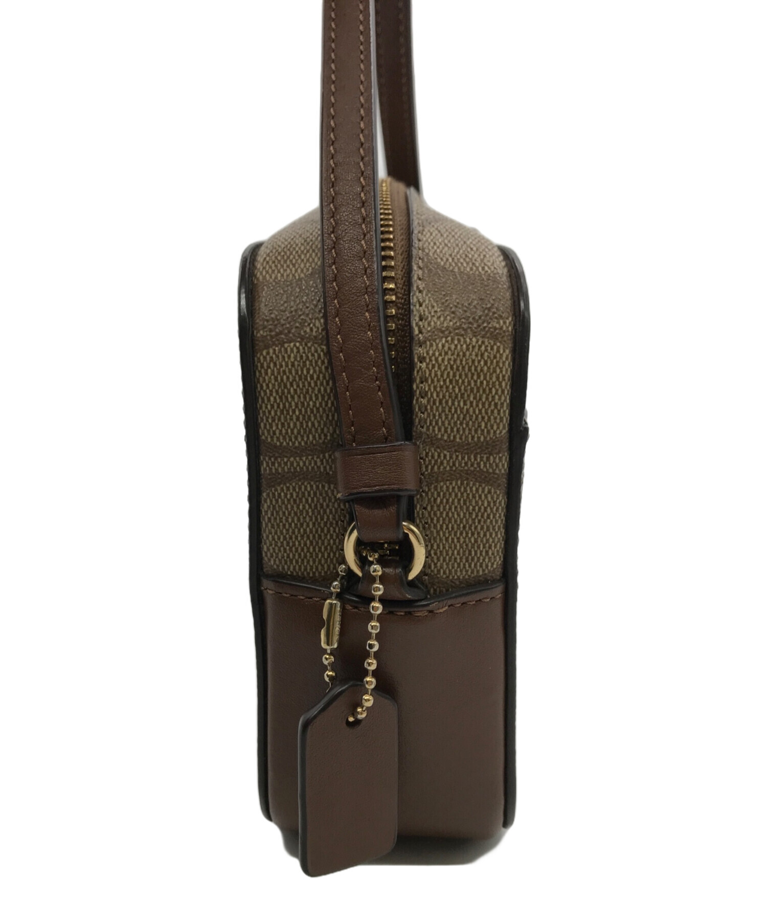 未使用☆COACHコーチ ショルダーバッグ シグネチャー ブラウン 中古・古着通販】COACH (コーチ) シグネチャーショルダーバッグ