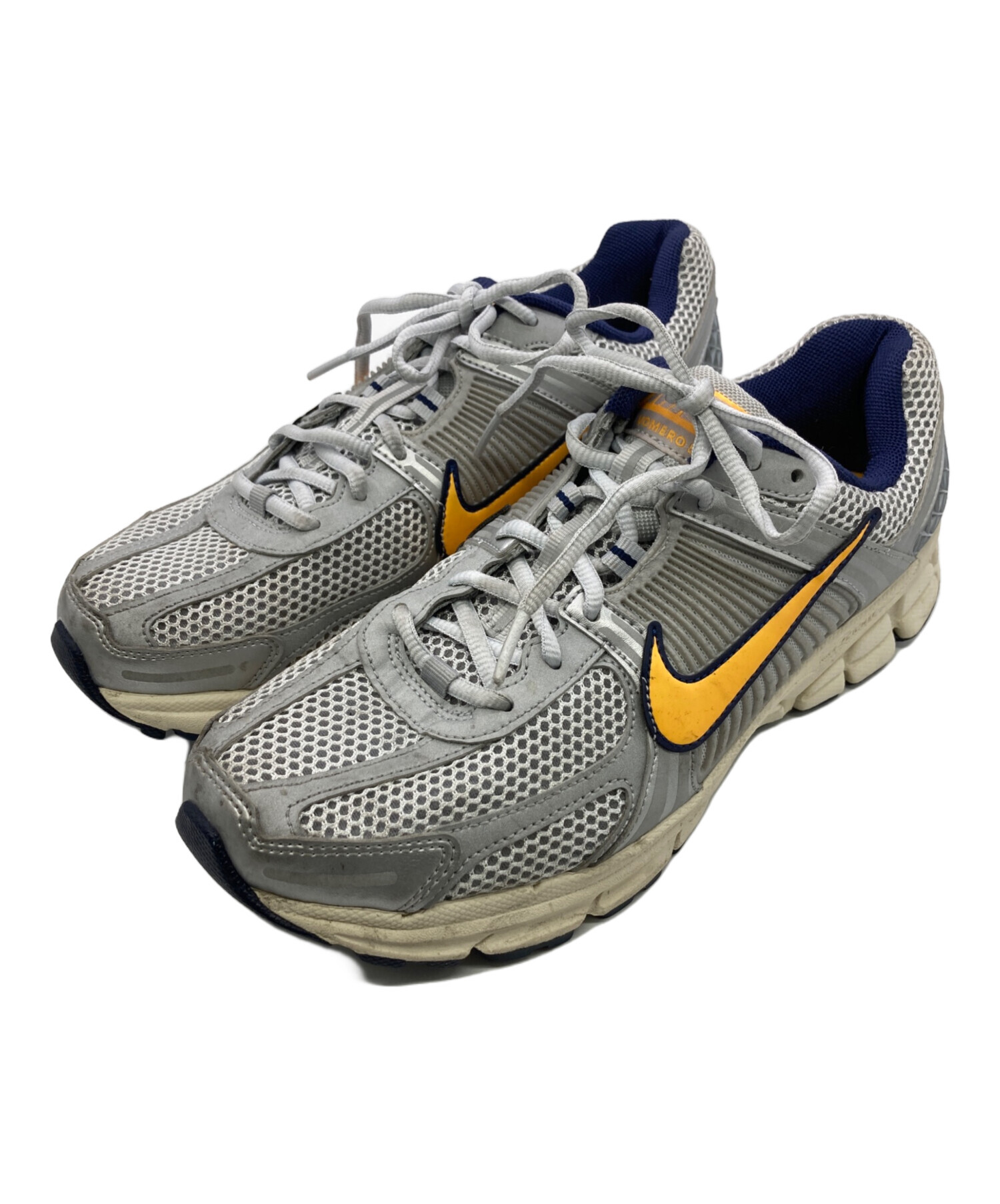 中古・古着通販】NIKE (ナイキ) ZOOM VOMERO 5 シルバー サイズ:26.5cm