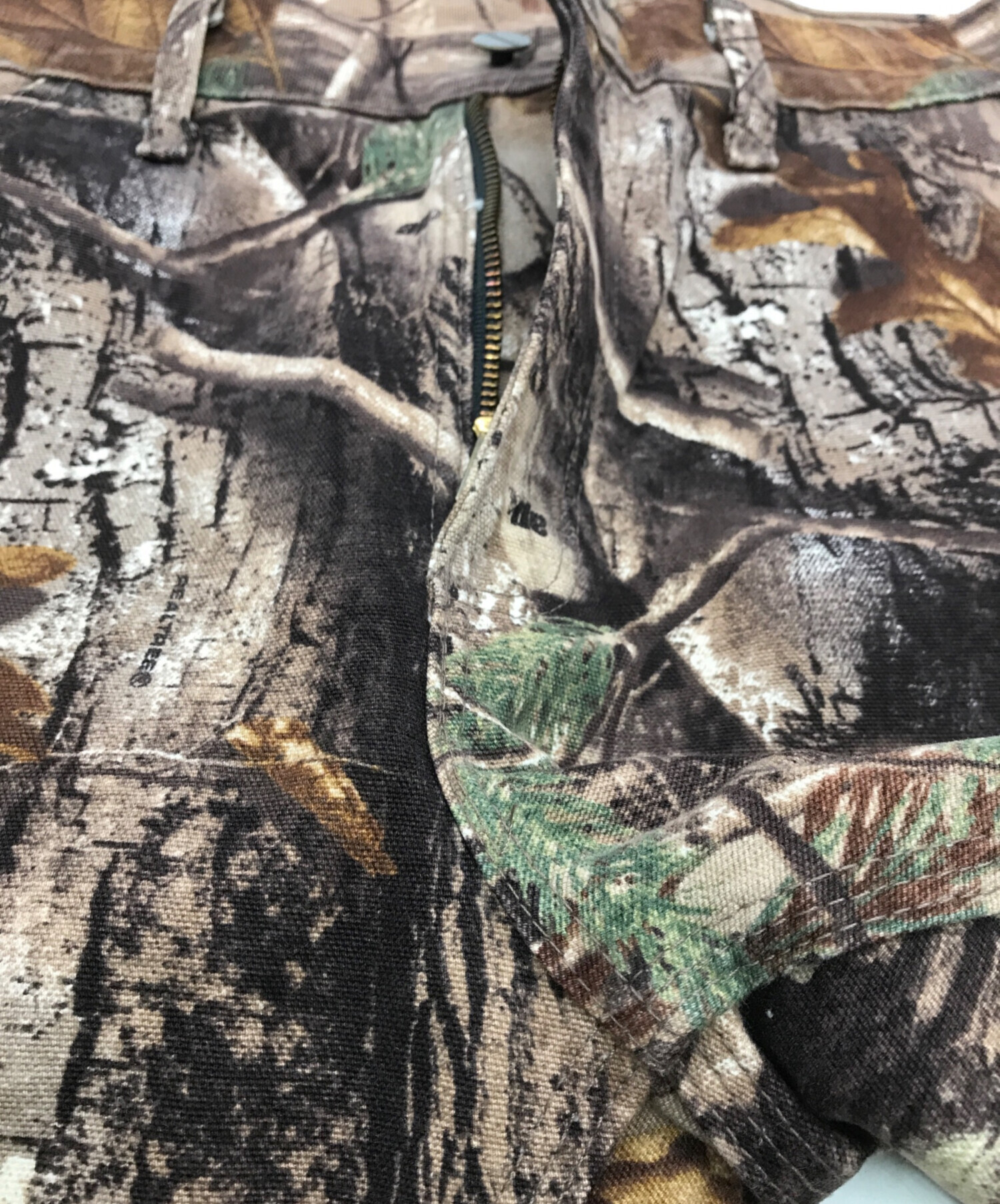 中古・古着通販】CarHartt (カーハート) リアルツリーカモペインター